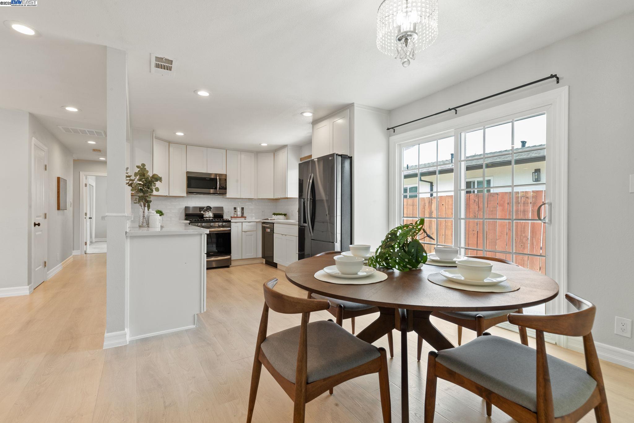 Detail Gallery Image 11 of 48 For 36523 Cherry St, Newark,  CA 94560 - 3 Beds | 2 Baths