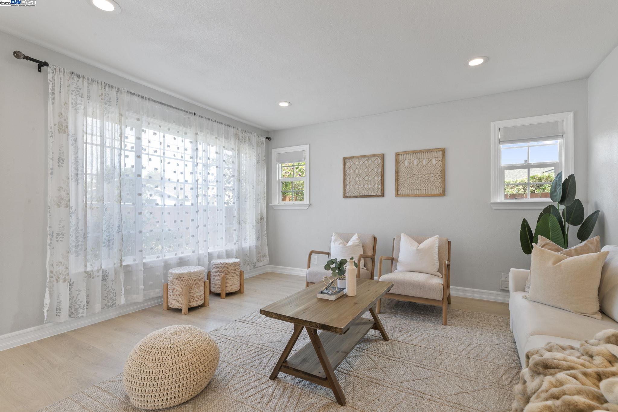 Detail Gallery Image 5 of 48 For 36523 Cherry St, Newark,  CA 94560 - 3 Beds | 2 Baths
