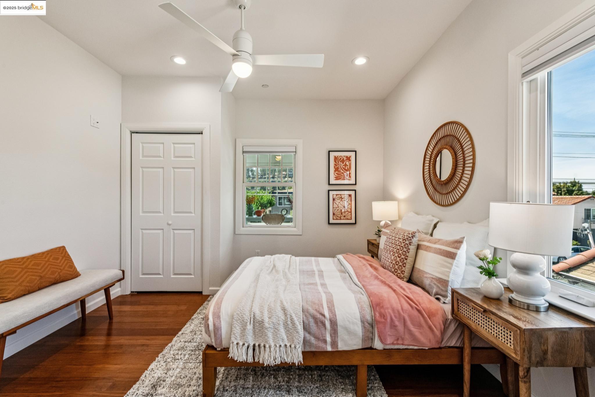 Detail Gallery Image 24 of 57 For 625 Stannage Ave, Albany,  CA 94706 - 5 Beds | 3/1 Baths