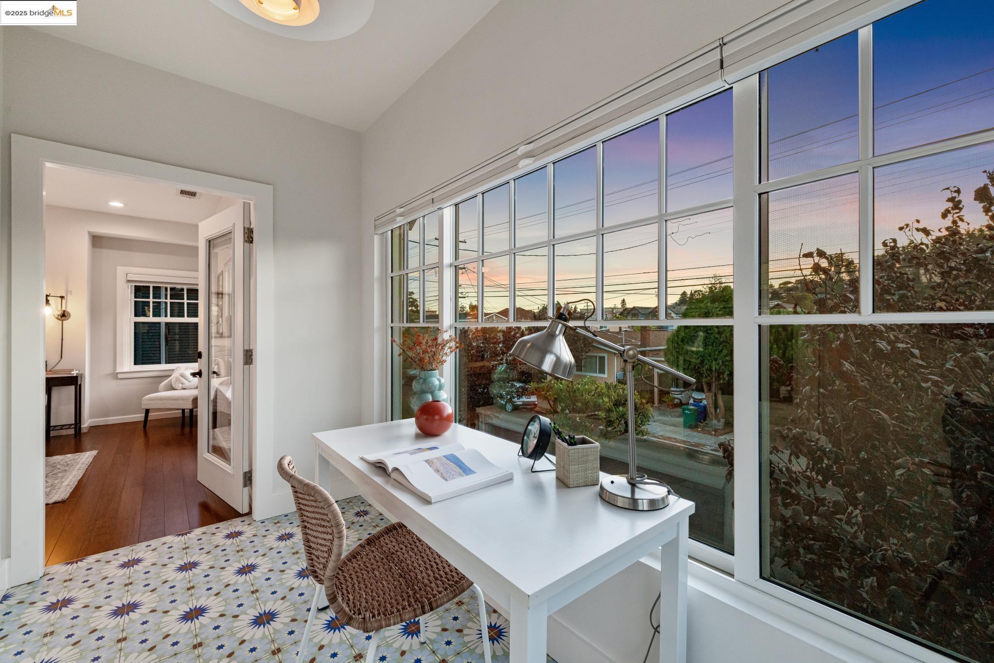 Detail Gallery Image 33 of 57 For 625 Stannage Ave, Albany,  CA 94706 - 5 Beds | 3/1 Baths