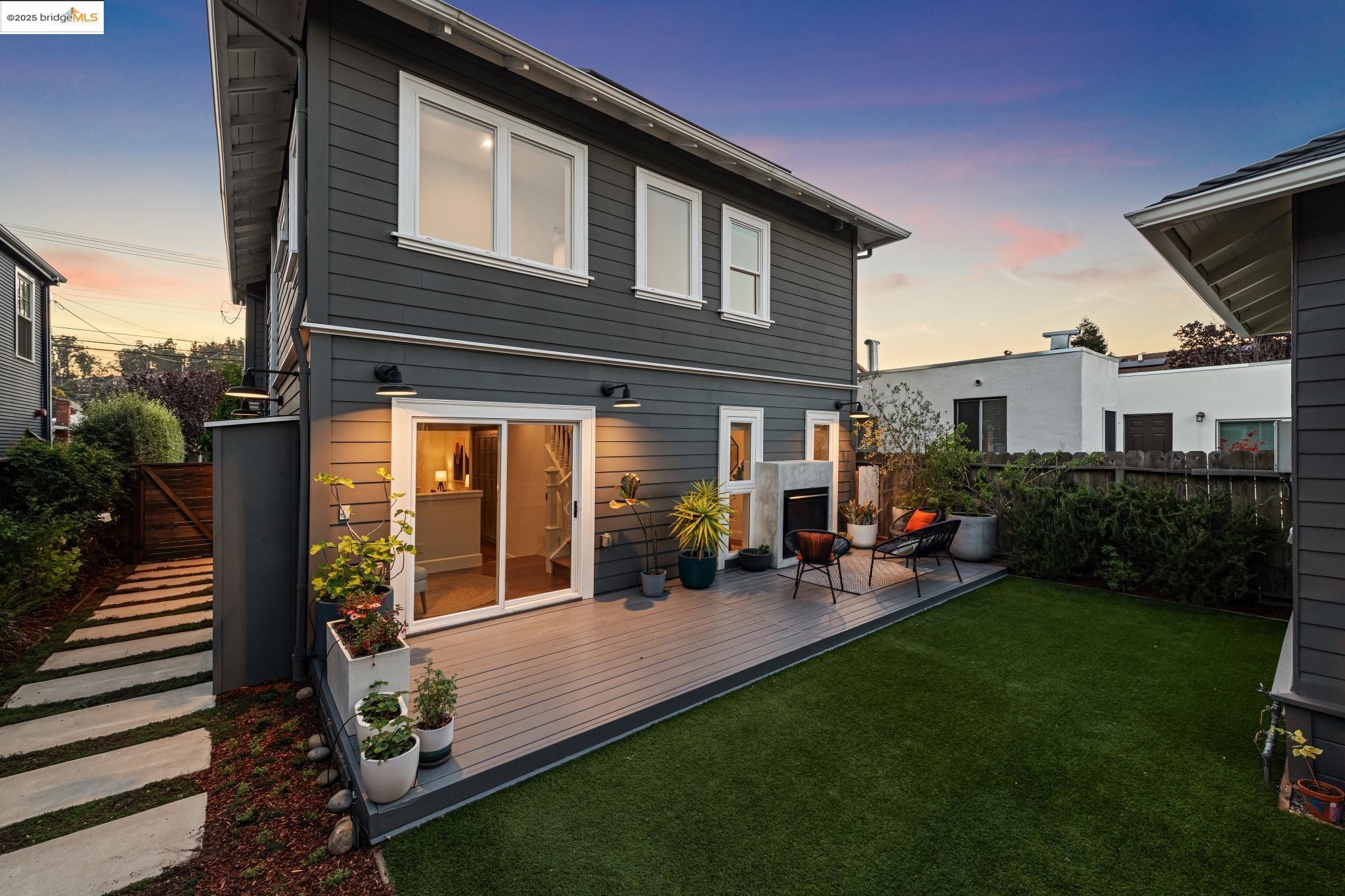Detail Gallery Image 53 of 57 For 625 Stannage Ave, Albany,  CA 94706 - 5 Beds | 3/1 Baths