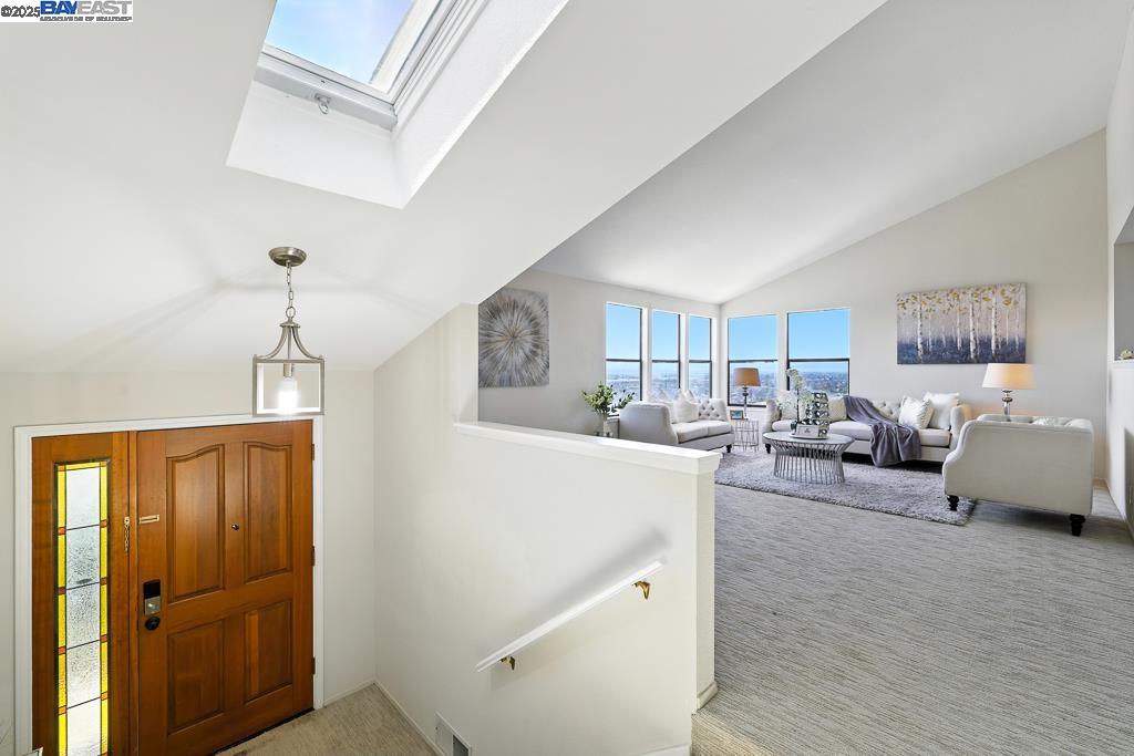 Detail Gallery Image 4 of 46 For 16520 Page St, San Leandro,  CA 94578 - 3 Beds | 2/1 Baths