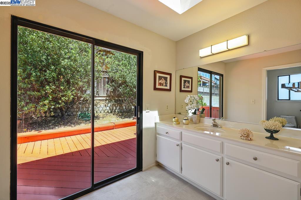 Detail Gallery Image 36 of 46 For 16520 Page St, San Leandro,  CA 94578 - 3 Beds | 2/1 Baths