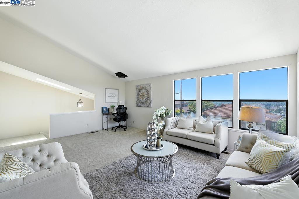 Detail Gallery Image 8 of 46 For 16520 Page St, San Leandro,  CA 94578 - 3 Beds | 2/1 Baths