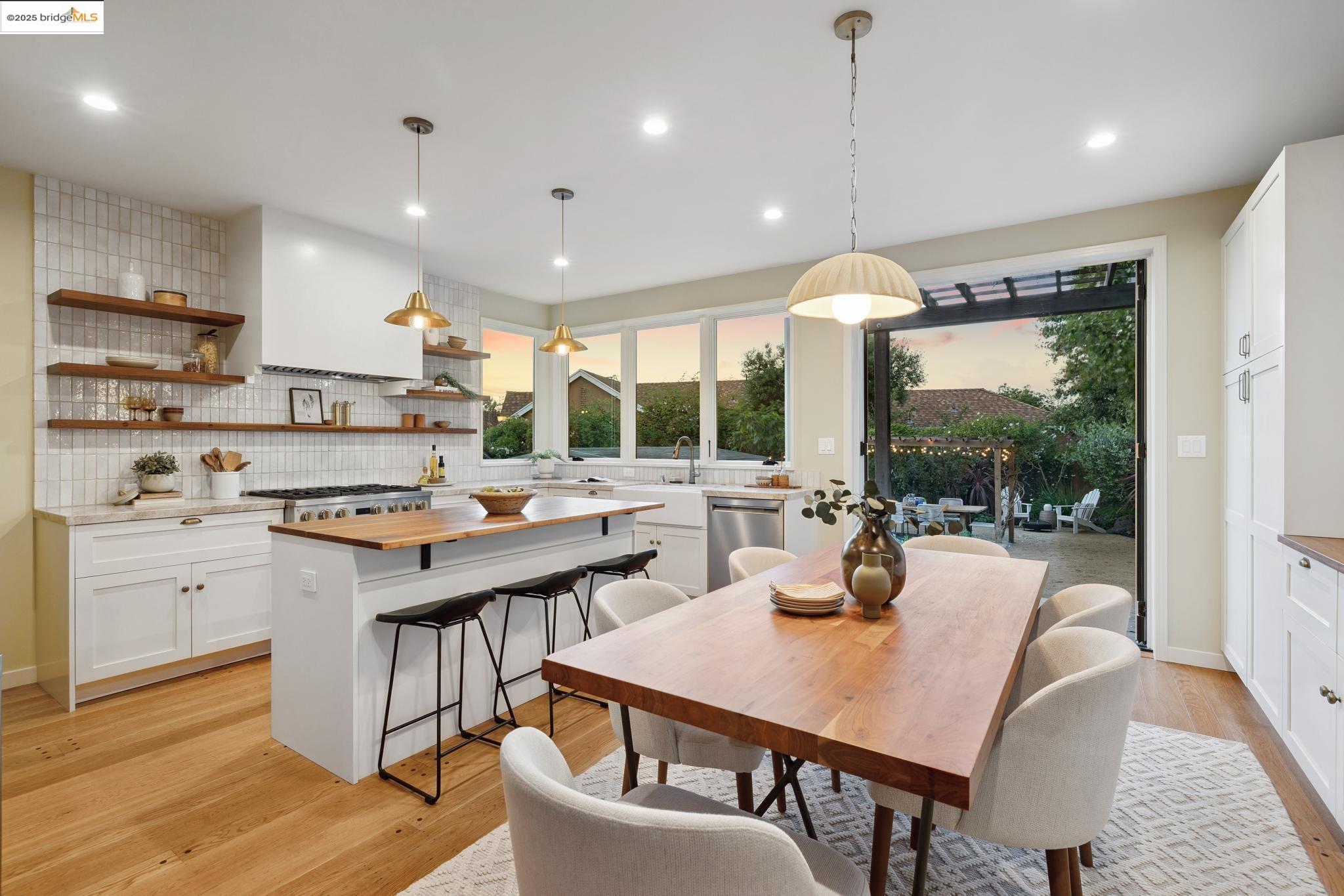 Detail Gallery Image 21 of 52 For 1511 Rose St, Berkeley,  CA 94703 - 2 Beds | 2 Baths