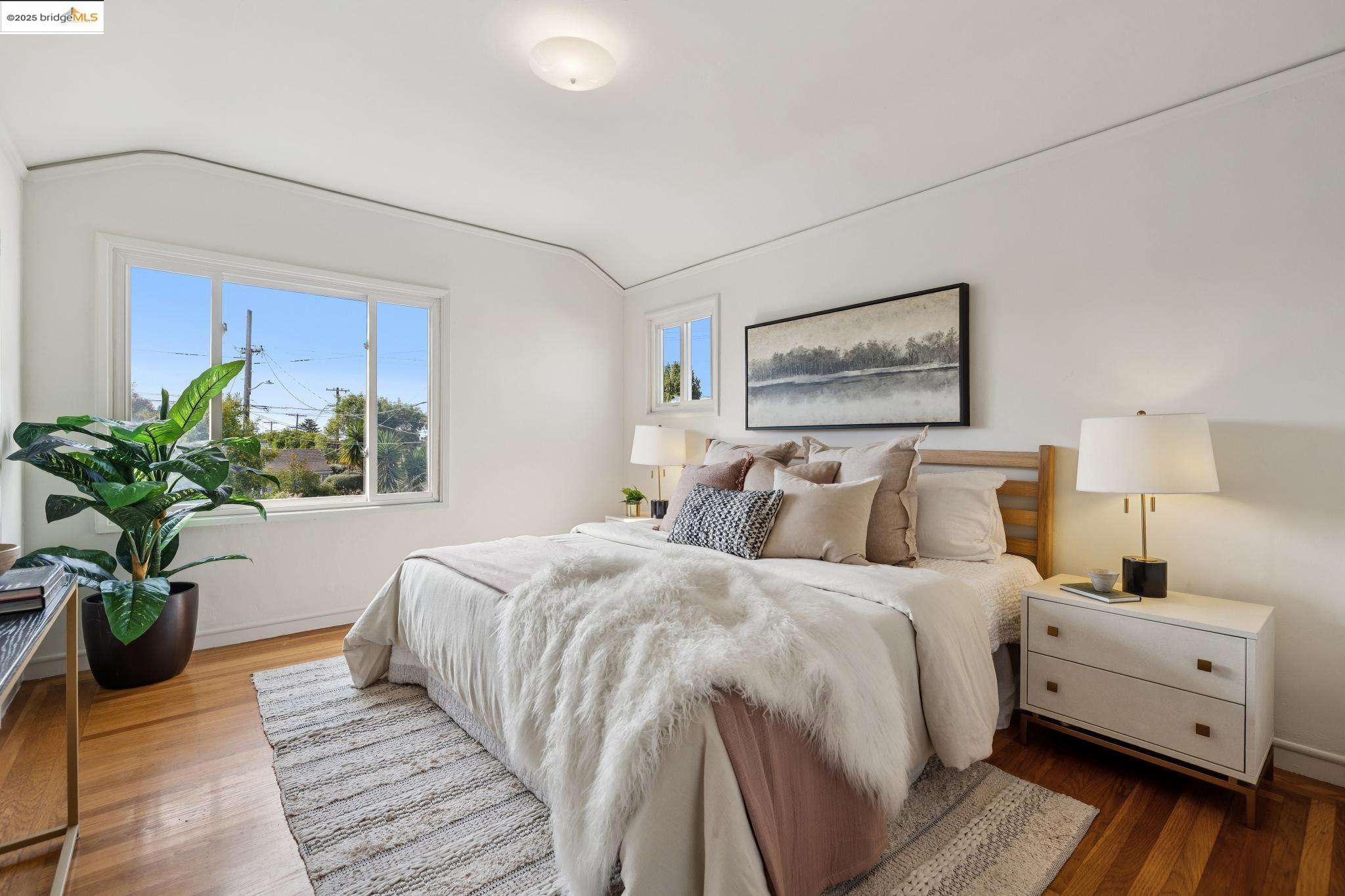 Detail Gallery Image 23 of 52 For 1511 Rose St, Berkeley,  CA 94703 - 2 Beds | 2 Baths