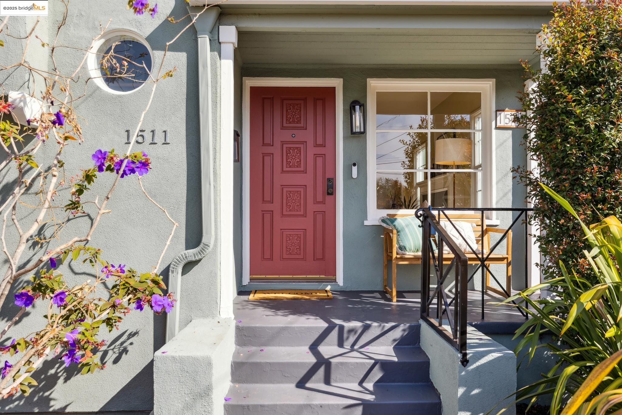Detail Gallery Image 4 of 52 For 1511 Rose St, Berkeley,  CA 94703 - 2 Beds | 2 Baths