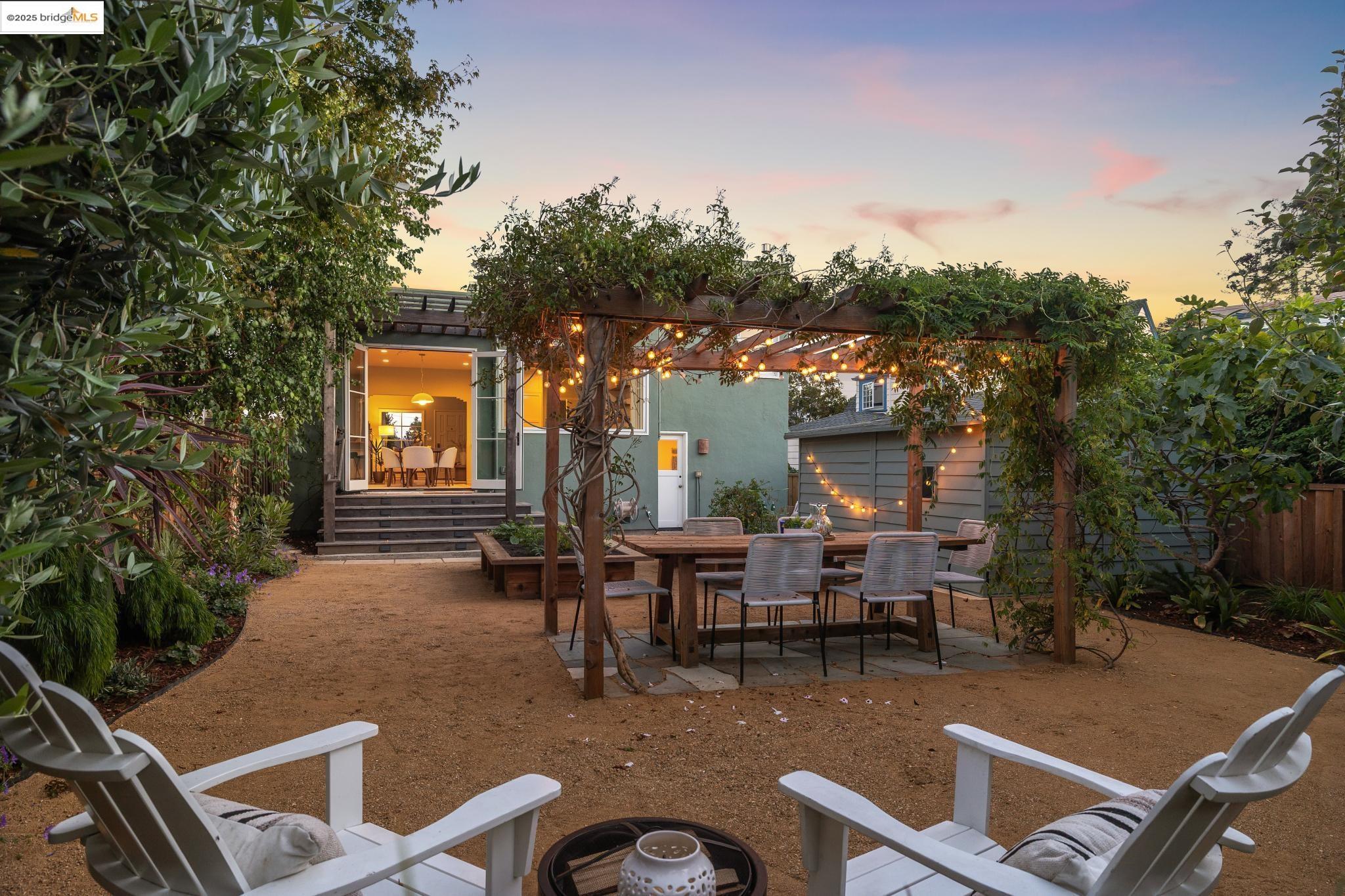 Detail Gallery Image 51 of 52 For 1511 Rose St, Berkeley,  CA 94703 - 2 Beds | 2 Baths