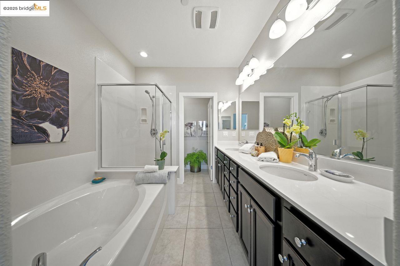 Detail Gallery Image 18 of 38 For 3014 Santa Clara Ave, El Cerrito,  CA 94530 - 3 Beds | 3 Baths