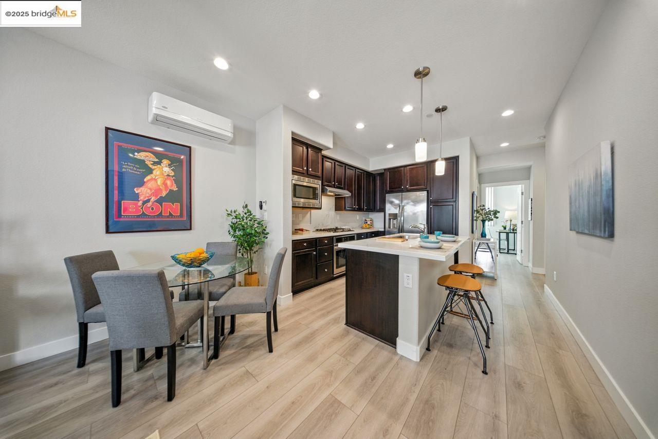 Detail Gallery Image 22 of 38 For 3014 Santa Clara Ave, El Cerrito,  CA 94530 - 3 Beds | 3 Baths