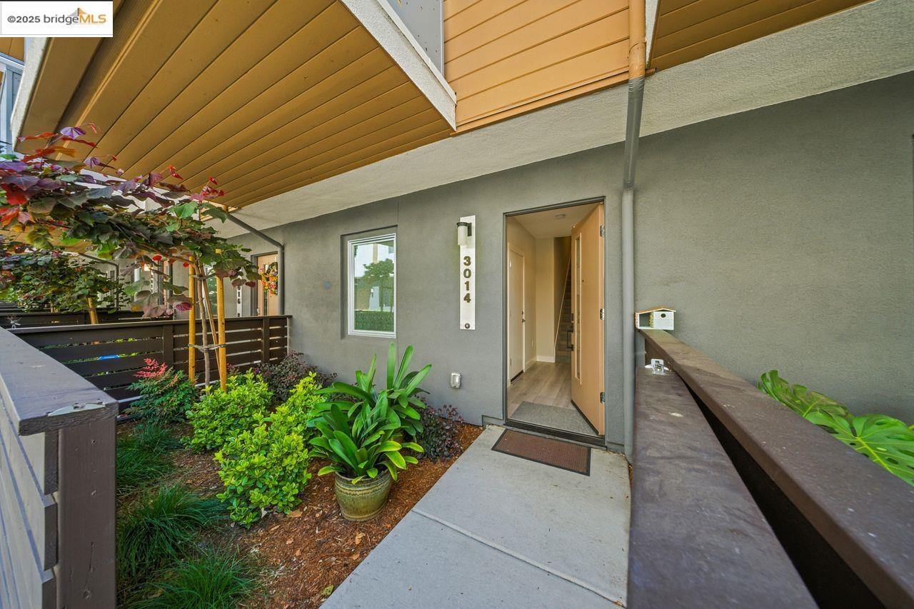 Detail Gallery Image 30 of 38 For 3014 Santa Clara Ave, El Cerrito,  CA 94530 - 3 Beds | 3 Baths