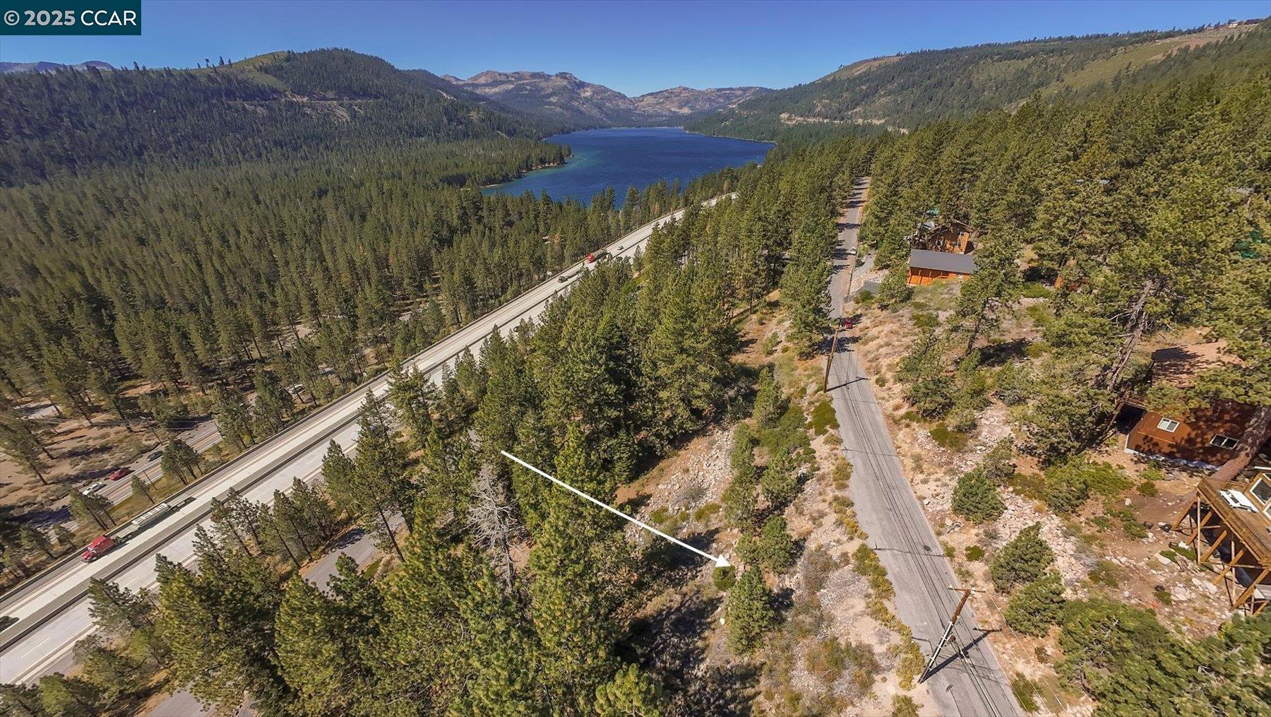 Detail Gallery Image 3 of 13 For 12605 E Sierra Dr, Truckee,  CA 96161 - – Beds | – Baths