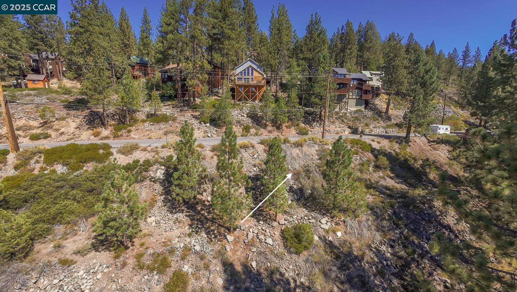 Detail Gallery Image 6 of 13 For 12605 E Sierra Dr, Truckee,  CA 96161 - – Beds | – Baths