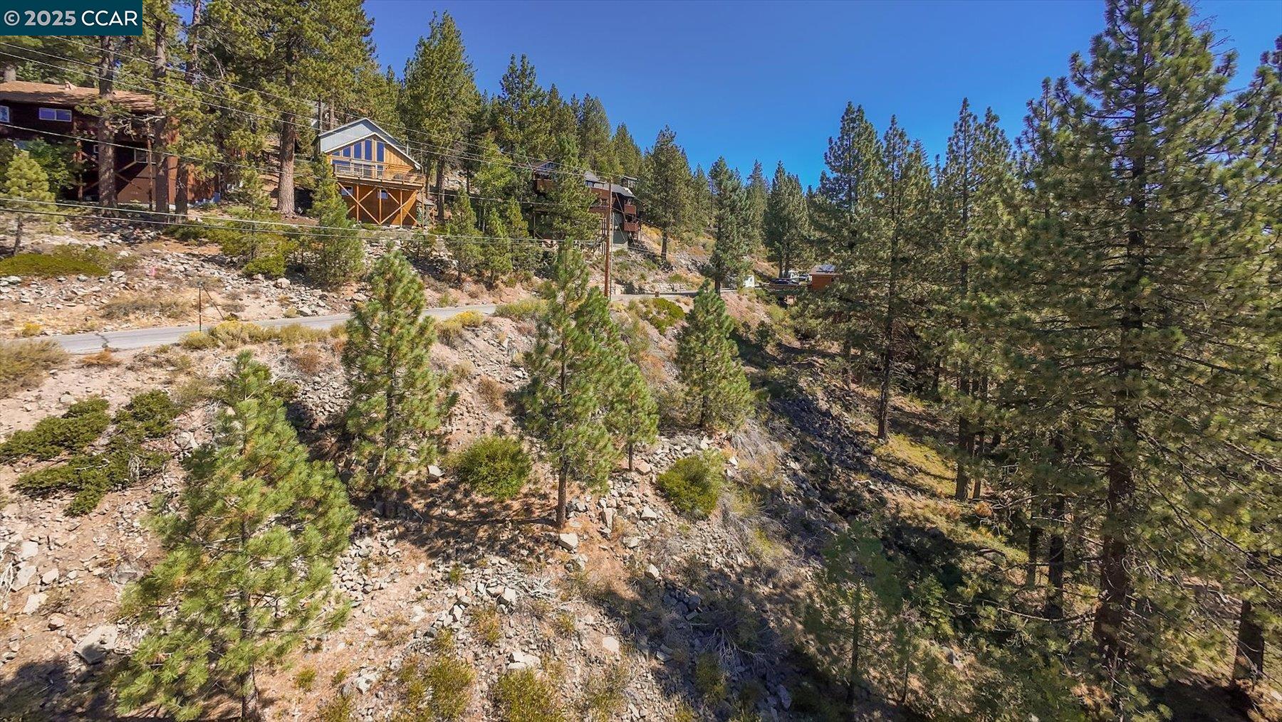 Detail Gallery Image 7 of 13 For 12605 E Sierra Dr, Truckee,  CA 96161 - – Beds | – Baths