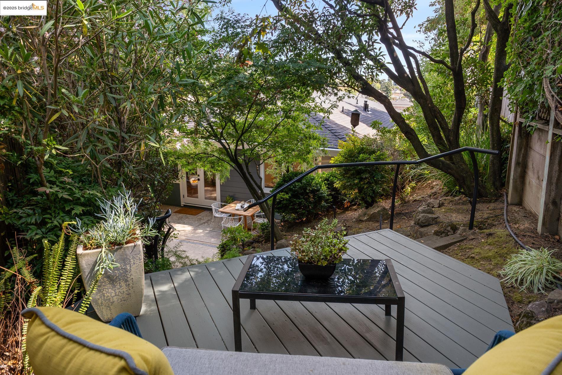 Detail Gallery Image 33 of 40 For 3327 Victor Ave, Oakland,  CA 94602 - 3 Beds | 2 Baths