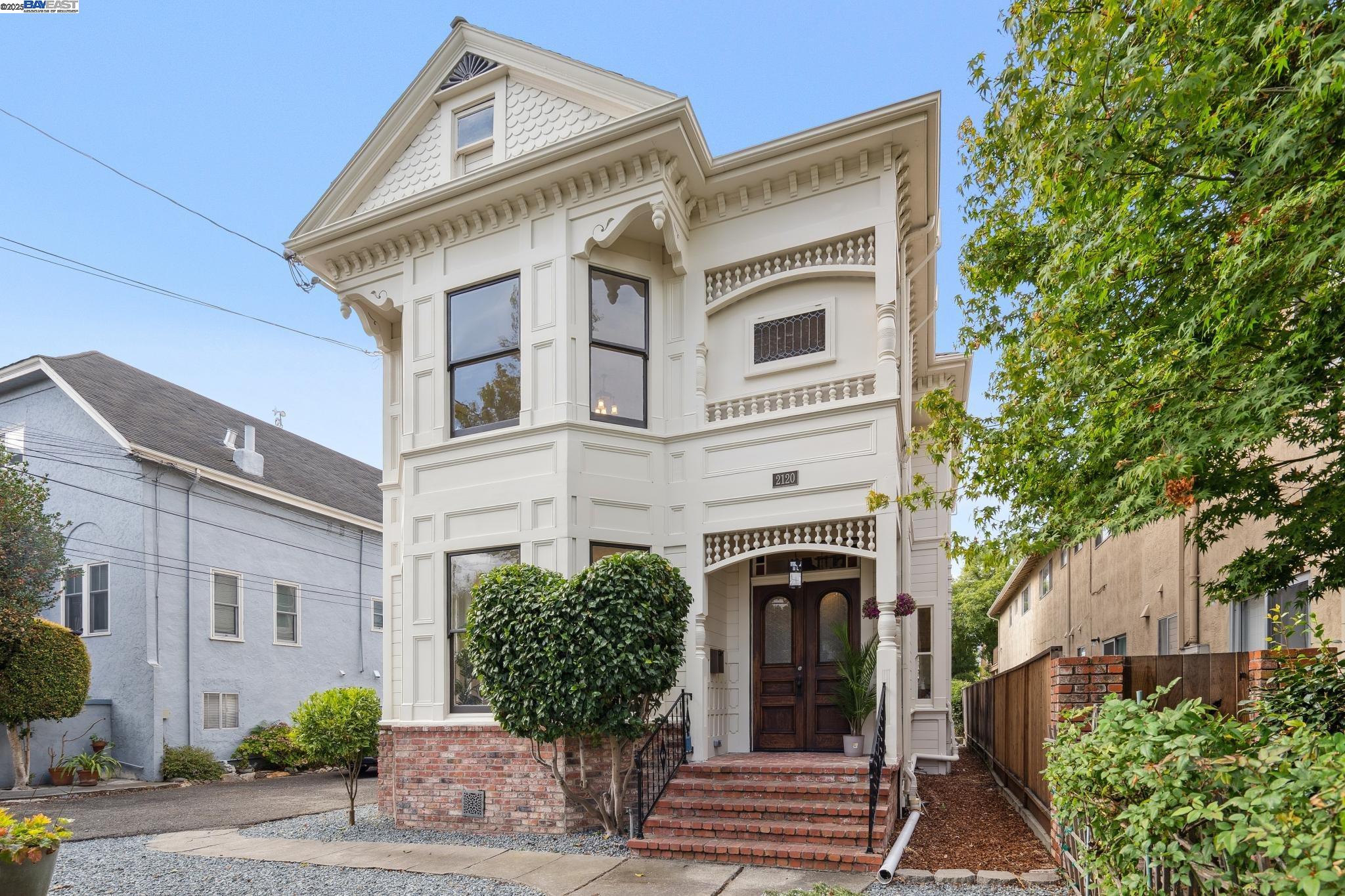 Detail Gallery Image 2 of 56 For 2120 Encinal Ave, Alameda,  CA 94501 - – Beds | – Baths