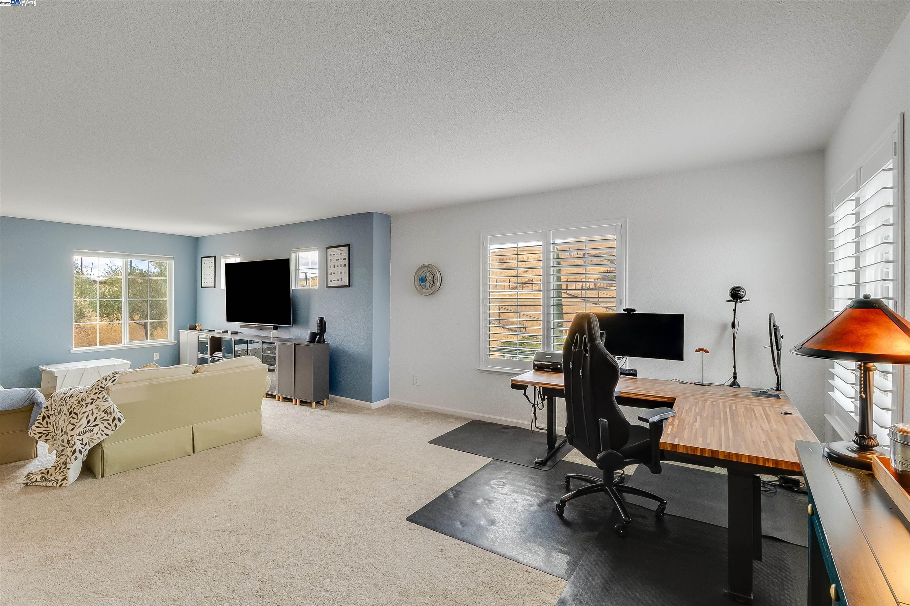 Detail Gallery Image 39 of 58 For 1185 Brooktrail, Pittsburg,  CA 94565 - 6 Beds | 2/1 Baths