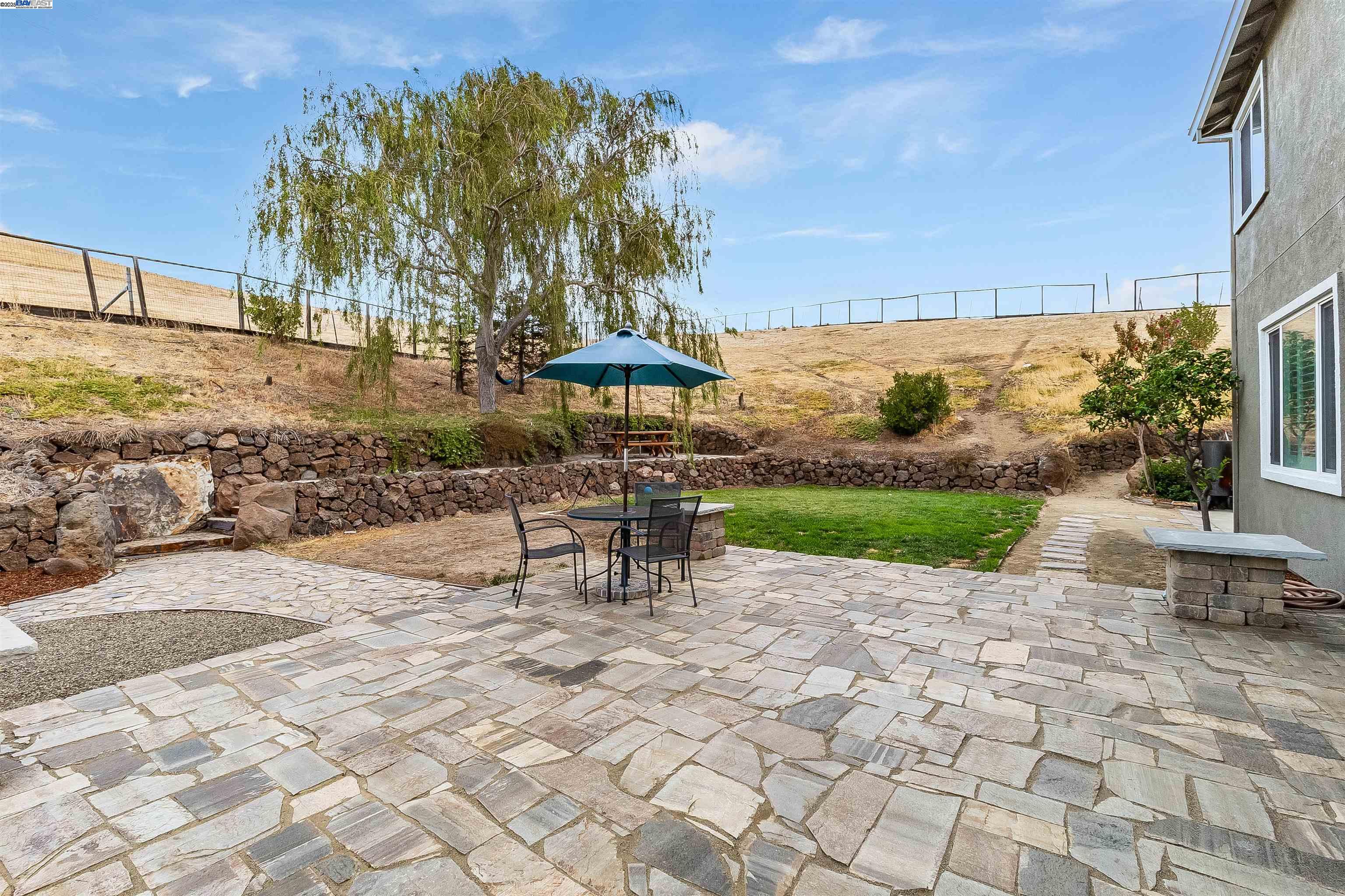 Detail Gallery Image 41 of 58 For 1185 Brooktrail, Pittsburg,  CA 94565 - 6 Beds | 2/1 Baths