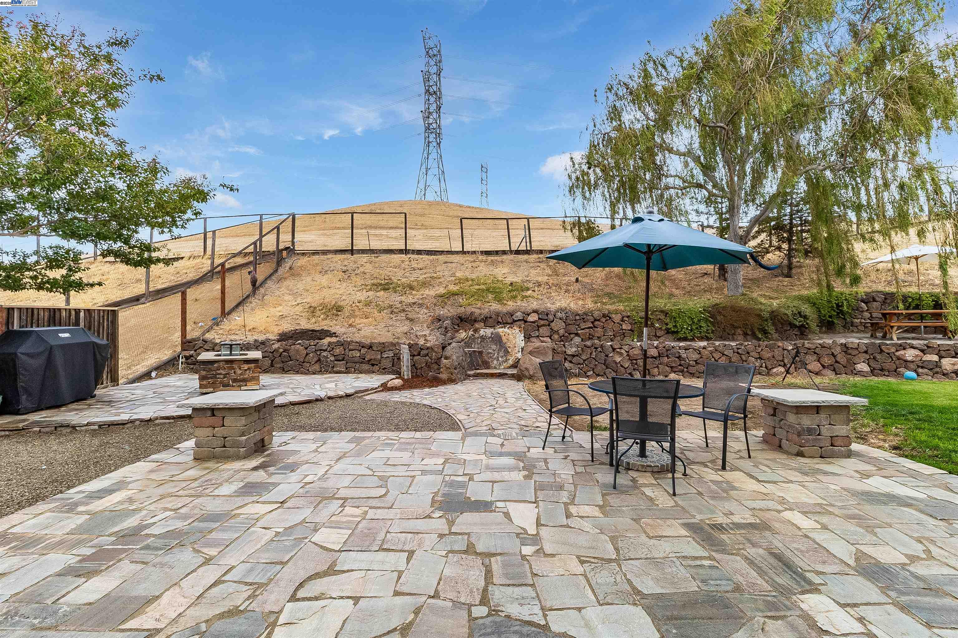 Detail Gallery Image 42 of 58 For 1185 Brooktrail, Pittsburg,  CA 94565 - 6 Beds | 2/1 Baths