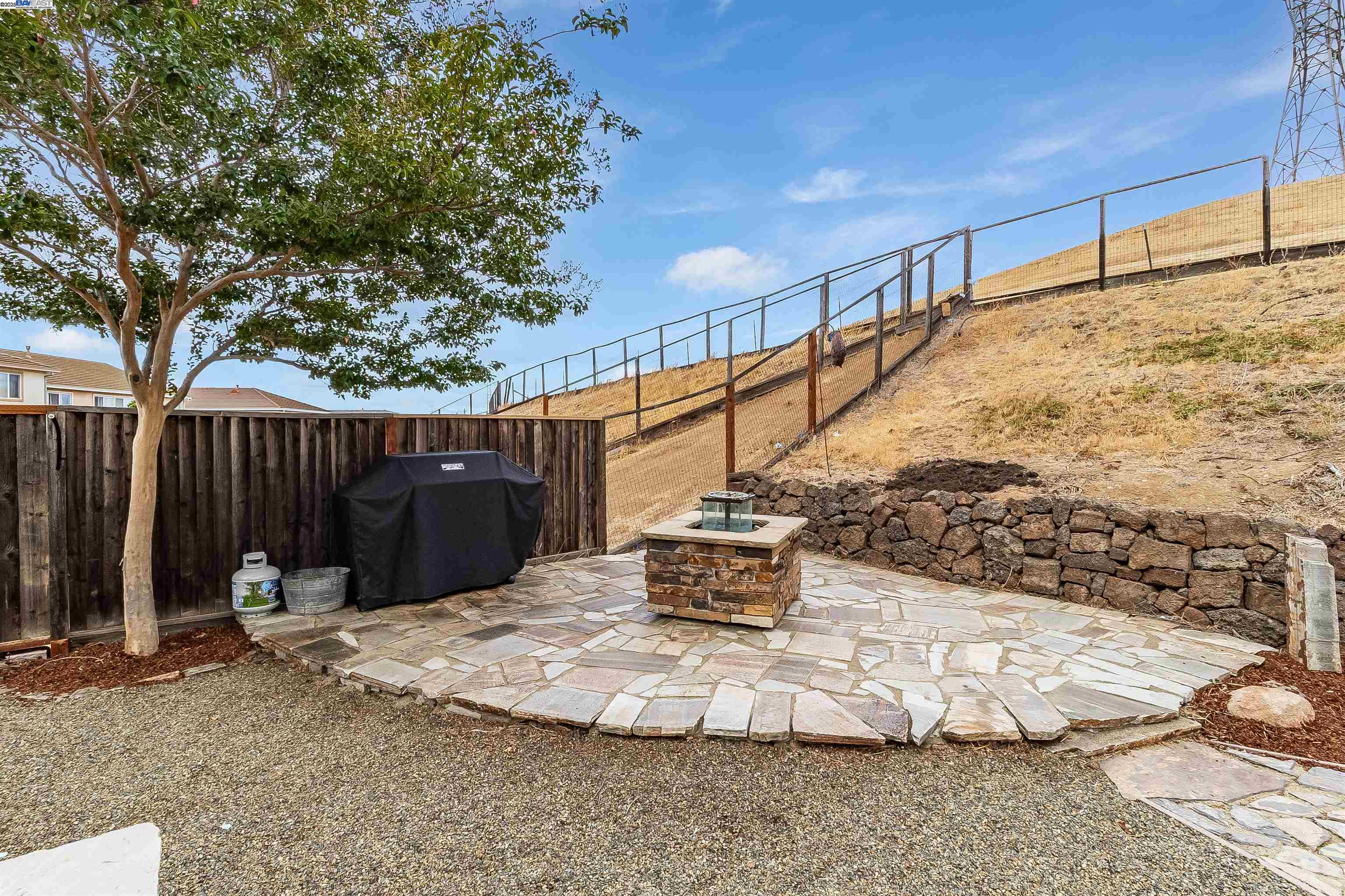 Detail Gallery Image 43 of 58 For 1185 Brooktrail, Pittsburg,  CA 94565 - 6 Beds | 2/1 Baths