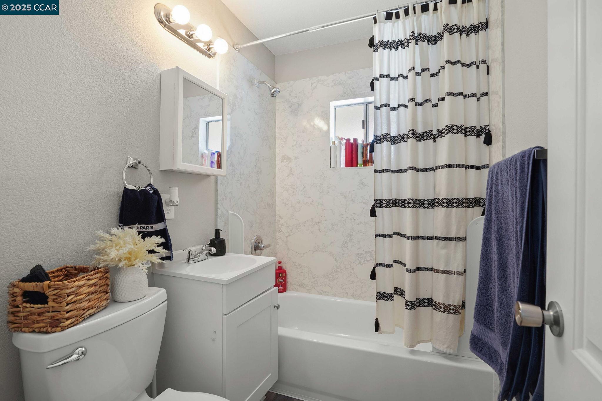 Detail Gallery Image 25 of 37 For 103 Madoline St, Pittsburg,  CA 94565 - – Beds | – Baths