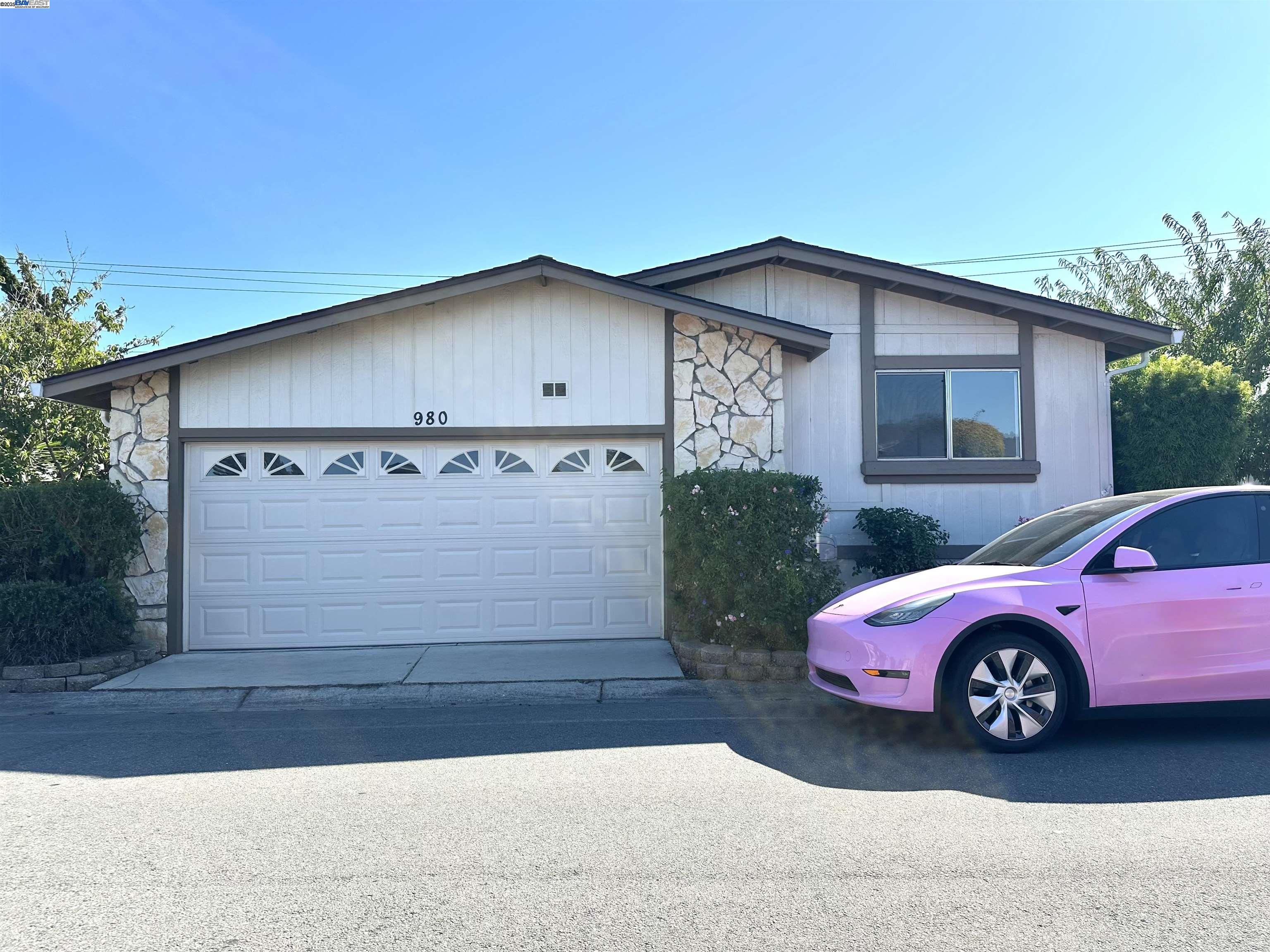 Front Image Thumbnail for BE41110924