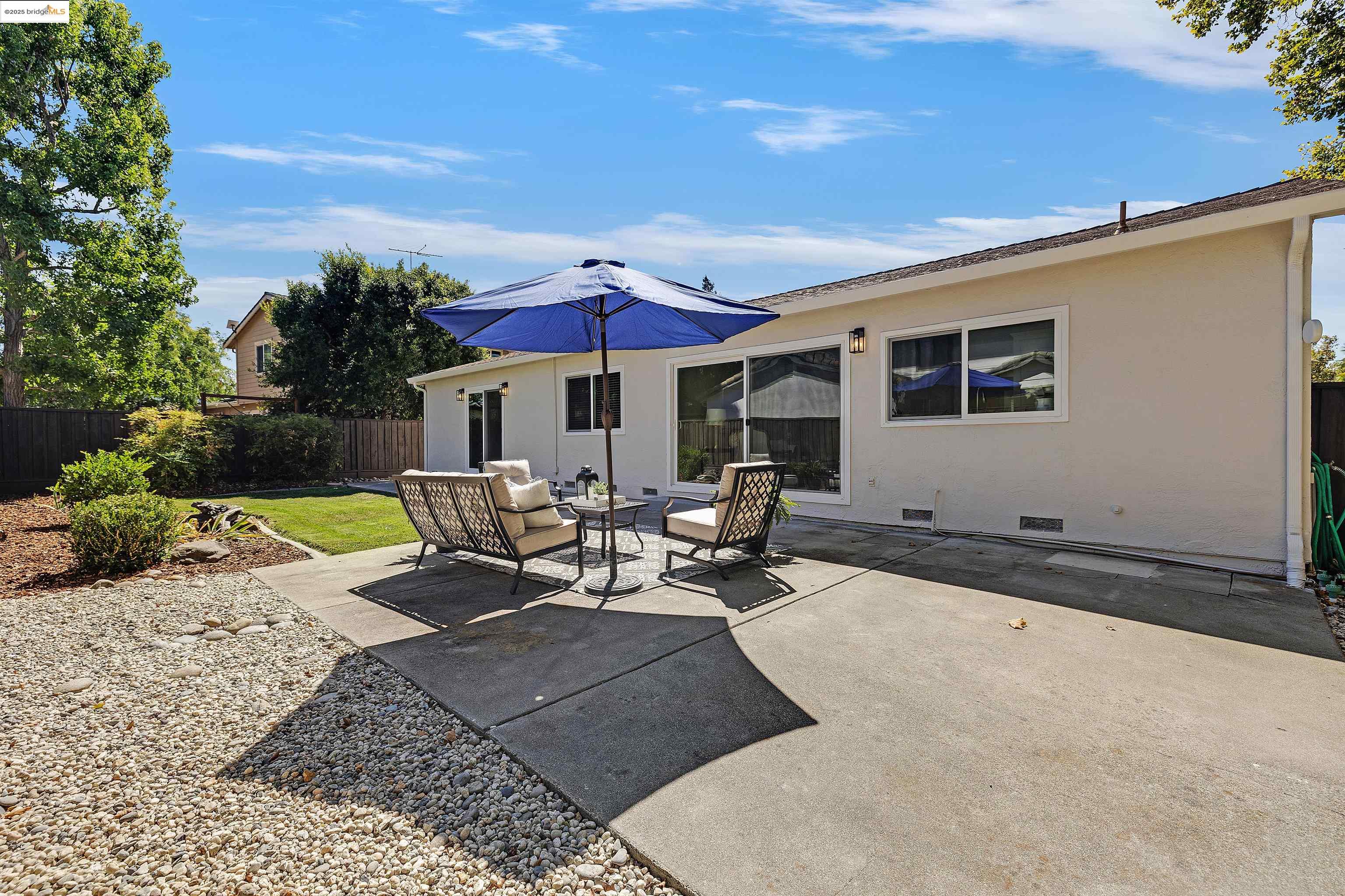 Detail Gallery Image 28 of 34 For 2802 Jones Gate Ct, Pleasanton,  CA 94566 - 4 Beds | 2 Baths