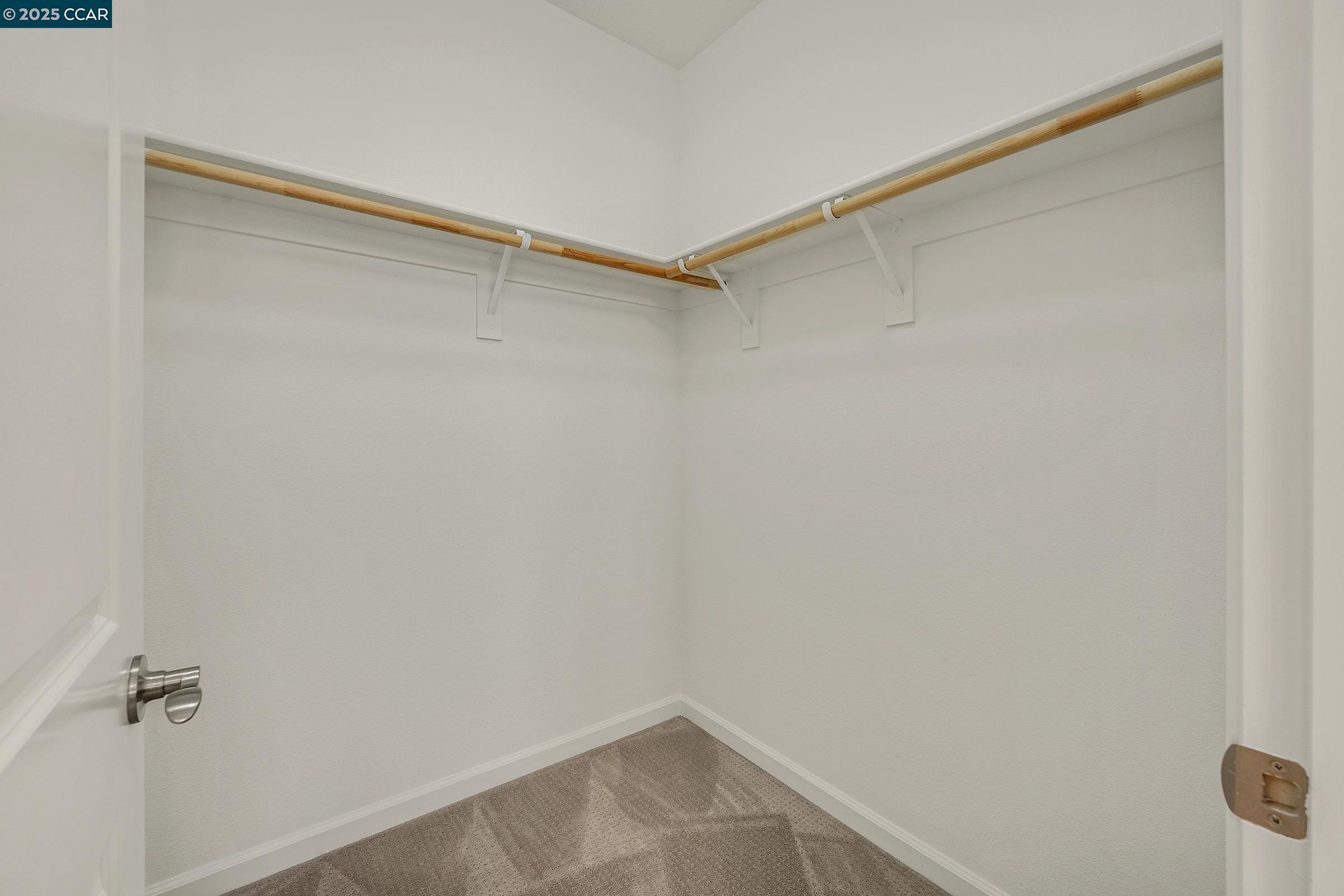 Photo #13: 41110928 Listing: Photo #13