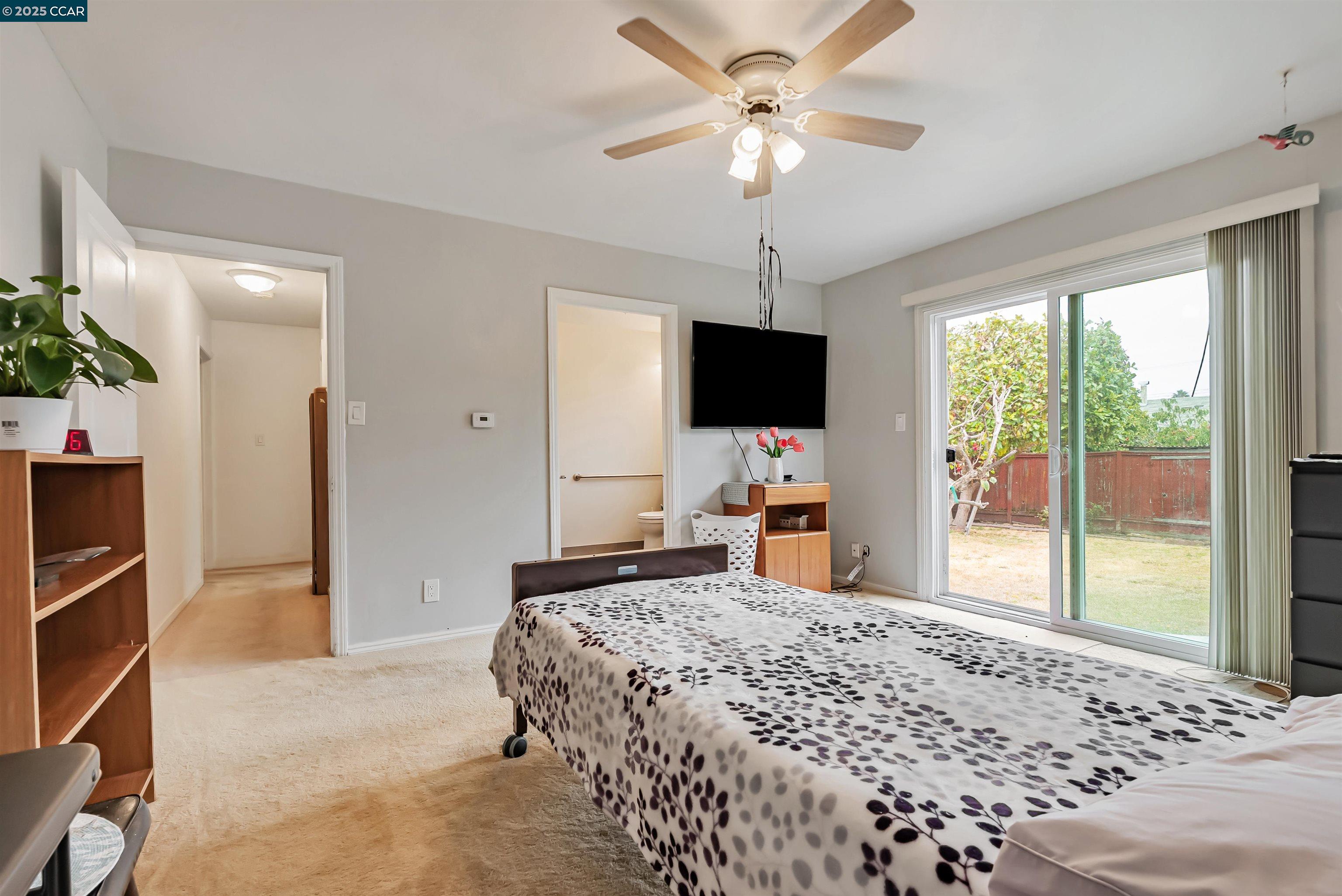 Detail Gallery Image 23 of 31 For 2633 Humphrey Ave, Richmond,  CA 94804 - 3 Beds | 2 Baths