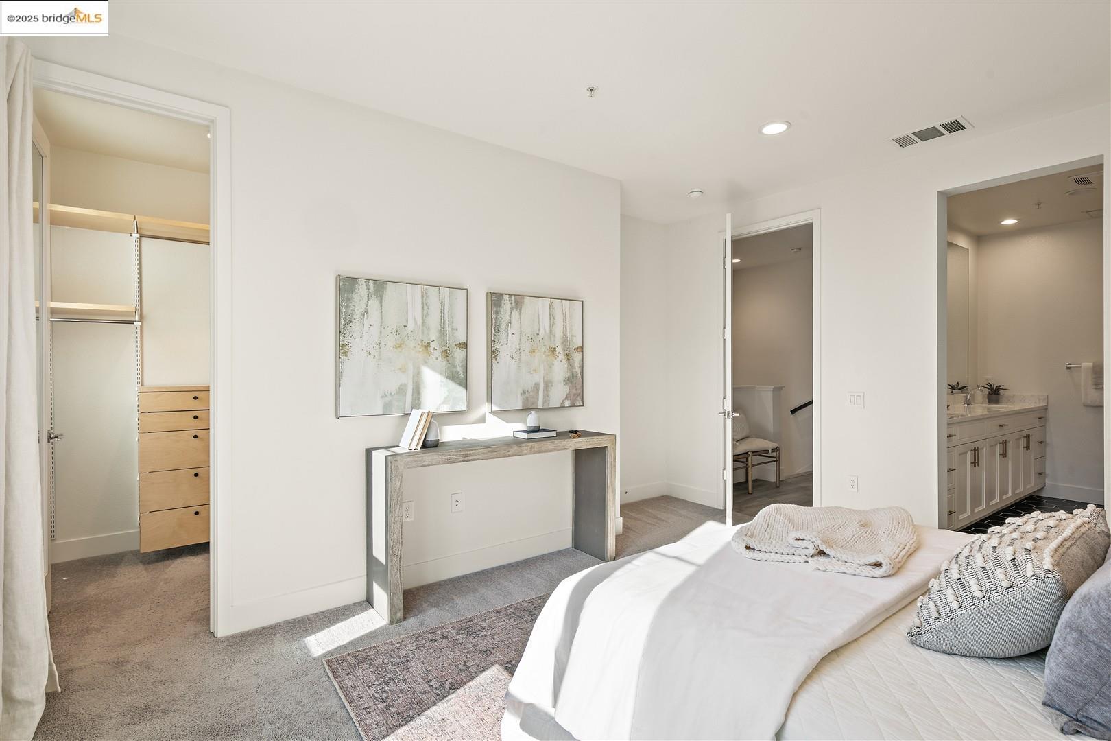 Photo #12: 41110932 Listing: Photo #12