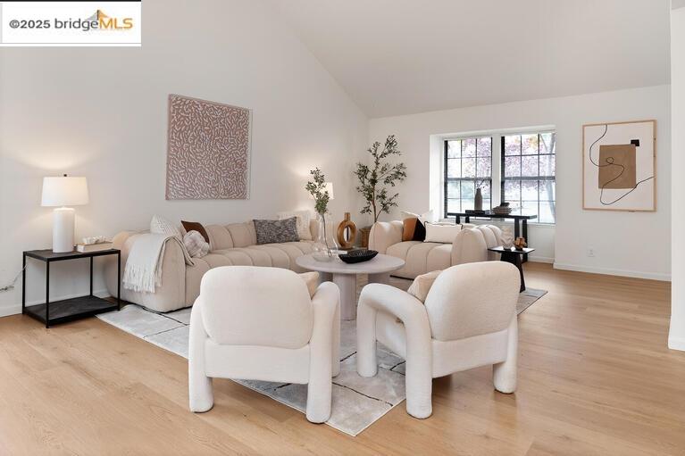 Detail Gallery Image 6 of 57 For 311 Channing Way, Alameda,  CA 94502 - 3 Beds | 2/1 Baths