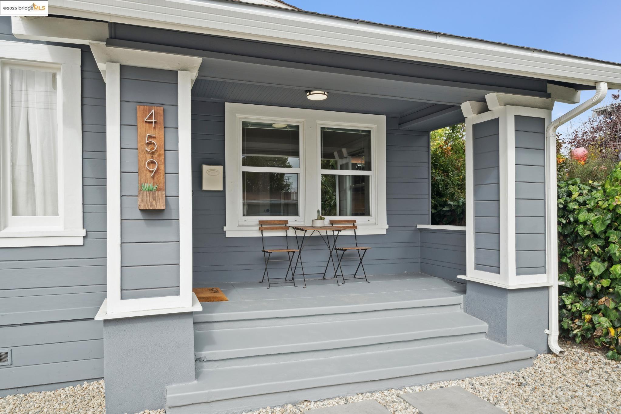 Front Image Thumbnail for EB41110935