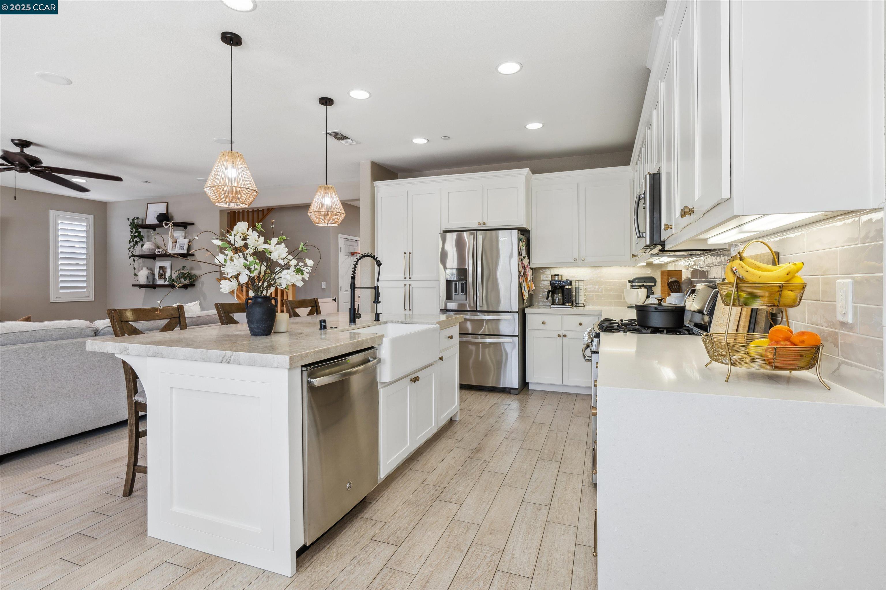 Detail Gallery Image 14 of 49 For 504 Vivian St, Brentwood,  CA 94513 - 4 Beds | 3 Baths