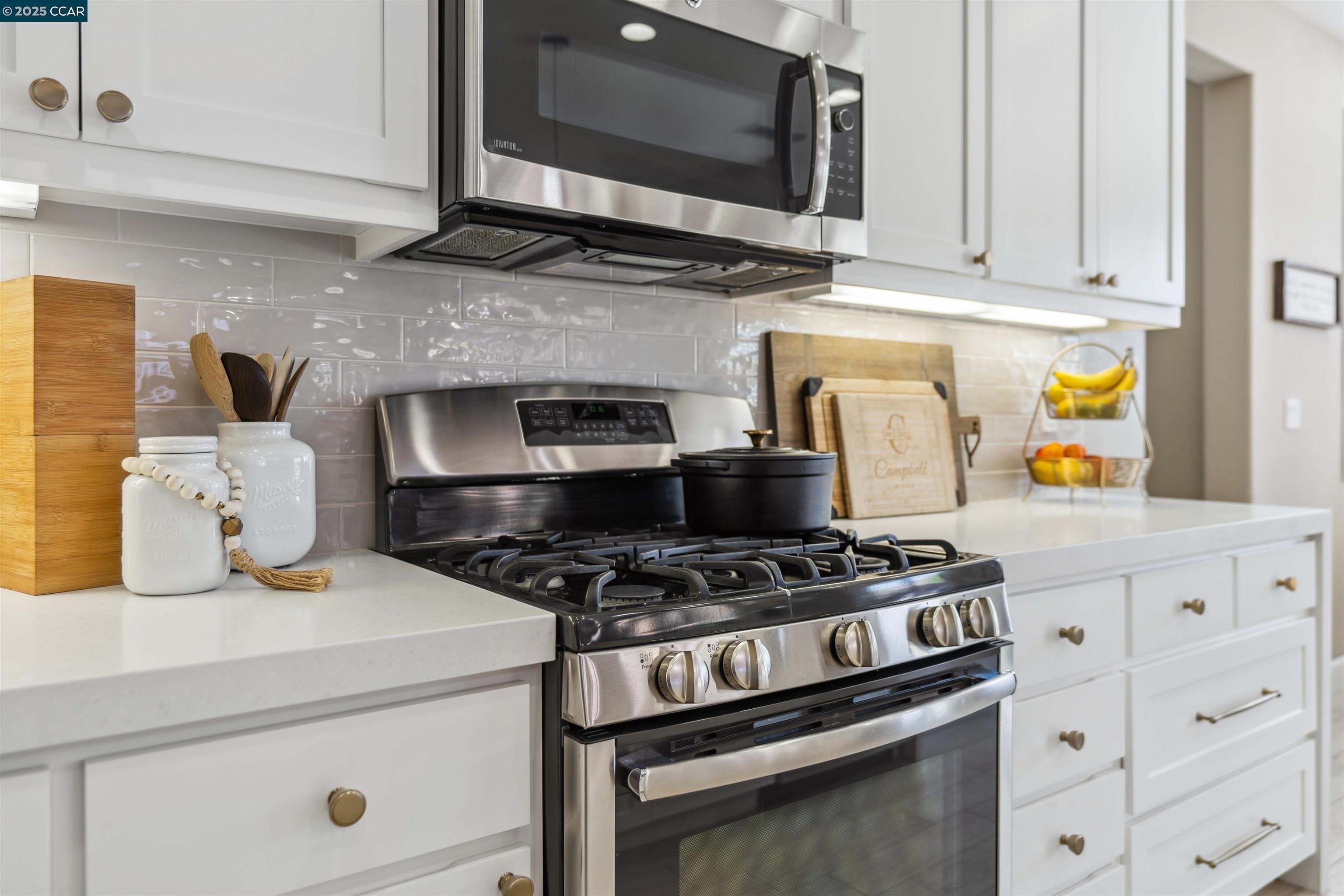 Detail Gallery Image 17 of 49 For 504 Vivian St, Brentwood,  CA 94513 - 4 Beds | 3 Baths