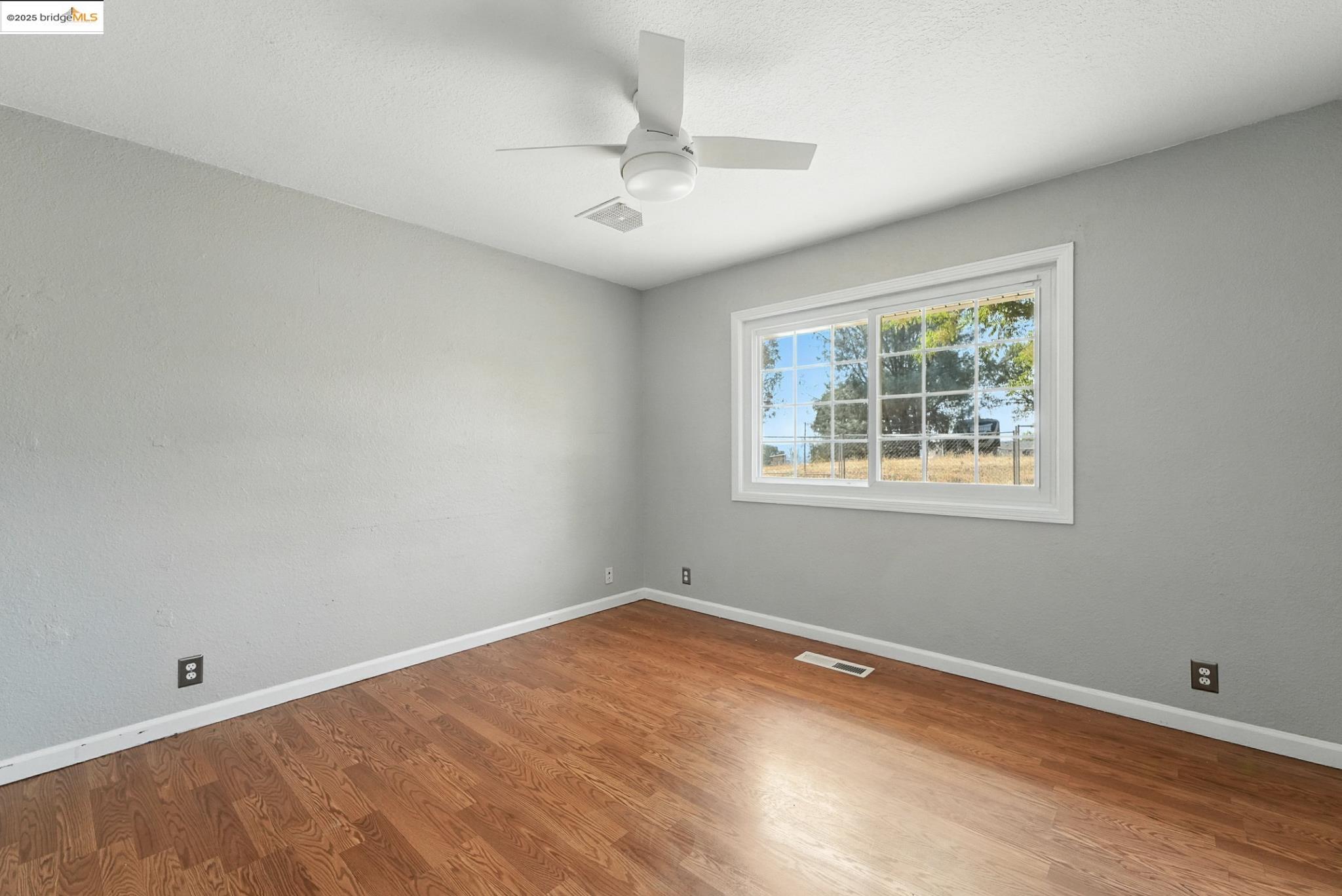 Detail Gallery Image 32 of 60 For 2422 Cheyenne Rd, Copperopolis,  CA 95228-9301 - 3 Beds | 2 Baths