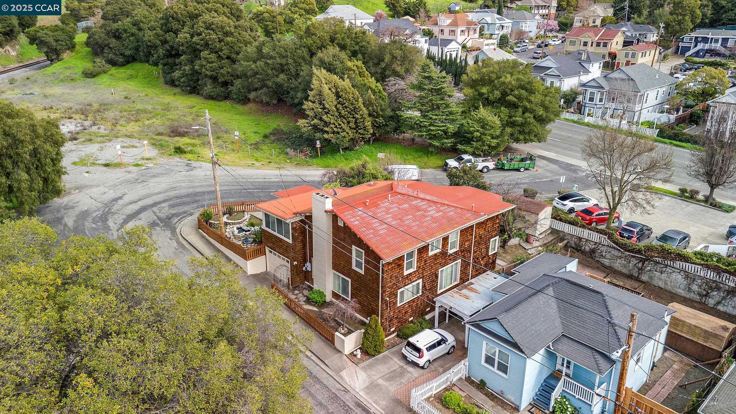 Detail Gallery Image 41 of 50 For 2581 Charles Ave, Pinole,  CA 94564 - 2 Beds | 2 Baths