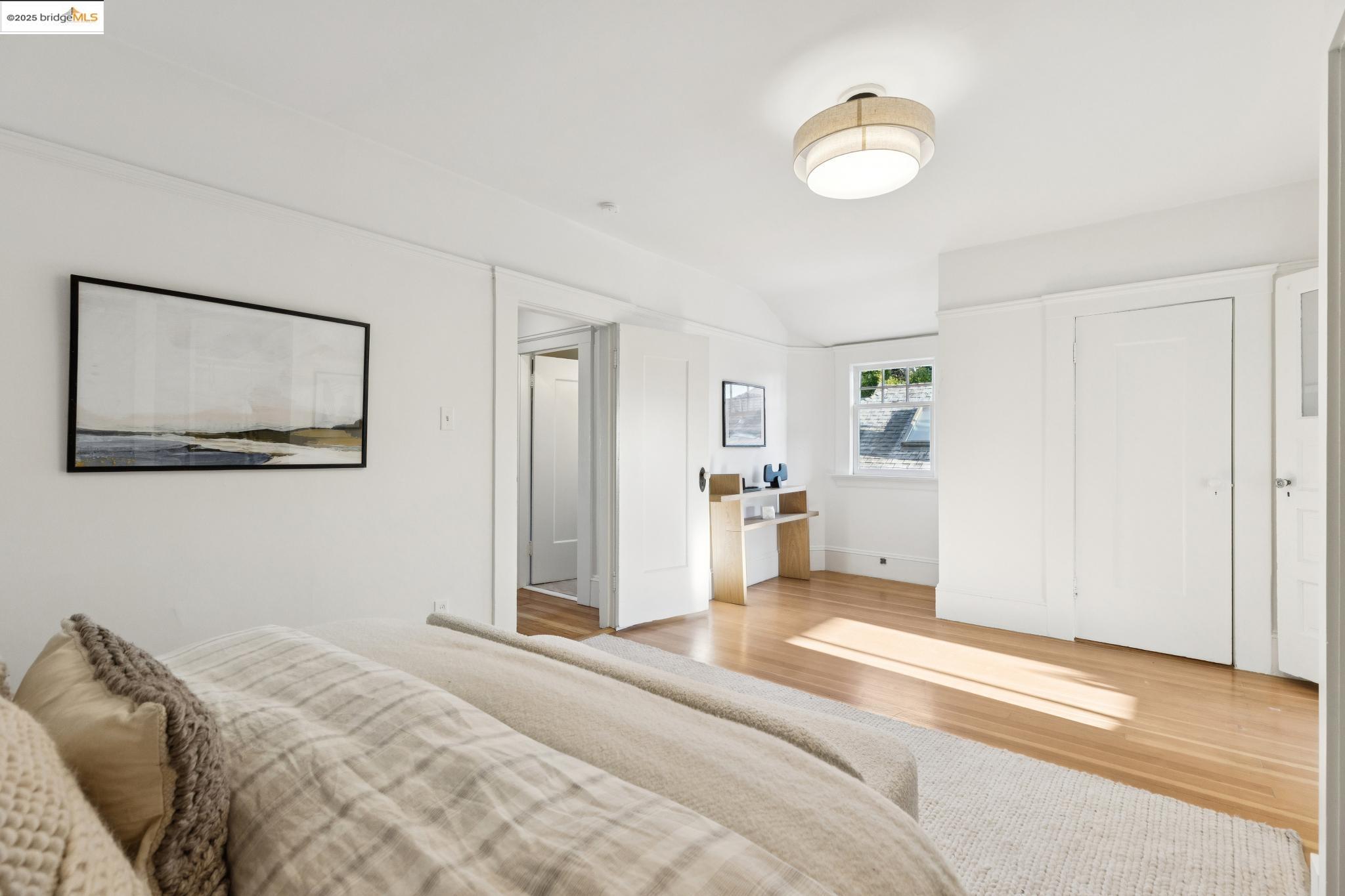 Detail Gallery Image 29 of 60 For 1532 Walnut St, Berkeley,  CA 94709 - 4 Beds | 3 Baths