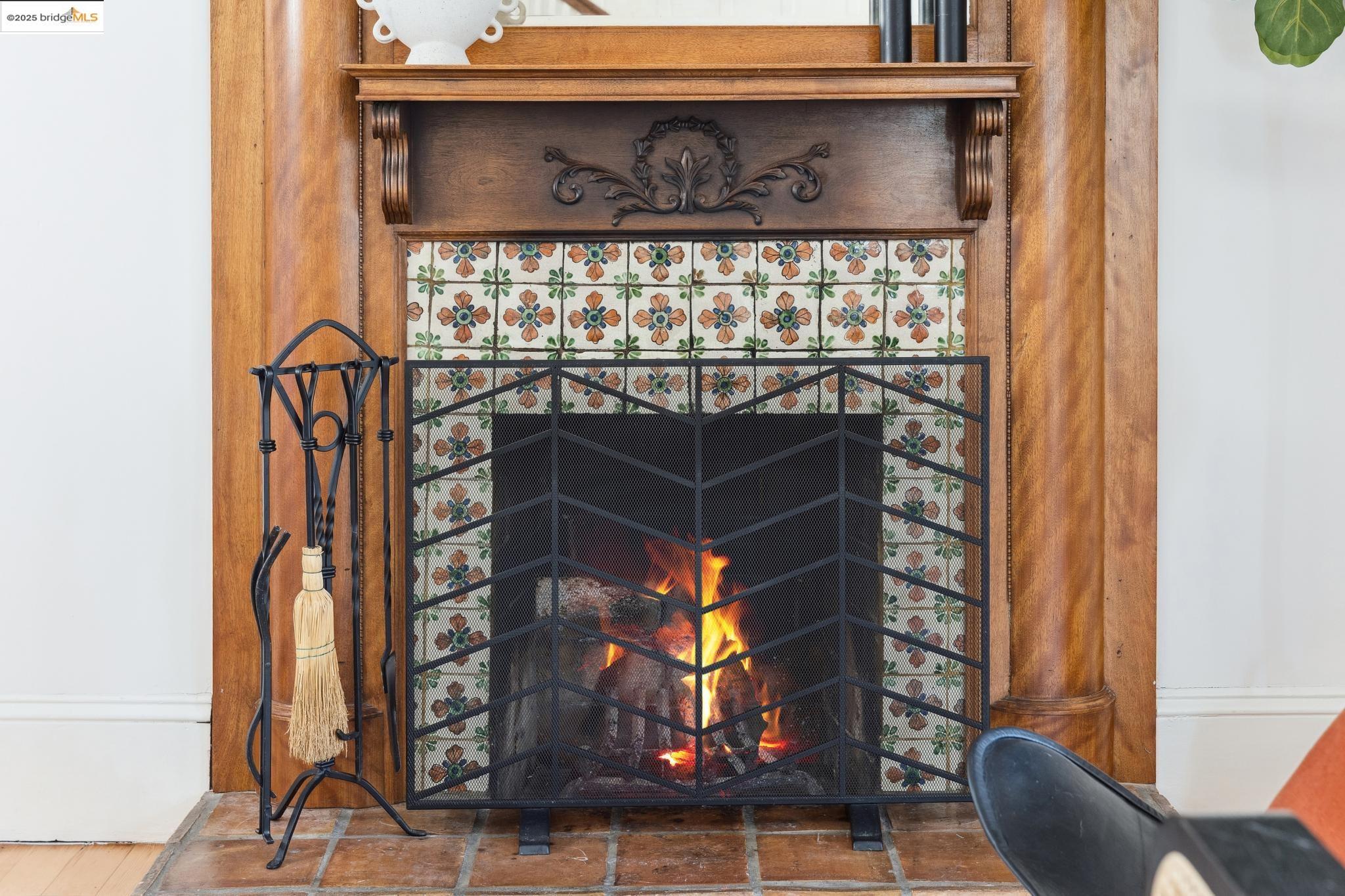 Detail Gallery Image 7 of 60 For 1532 Walnut St, Berkeley,  CA 94709 - 4 Beds | 3 Baths