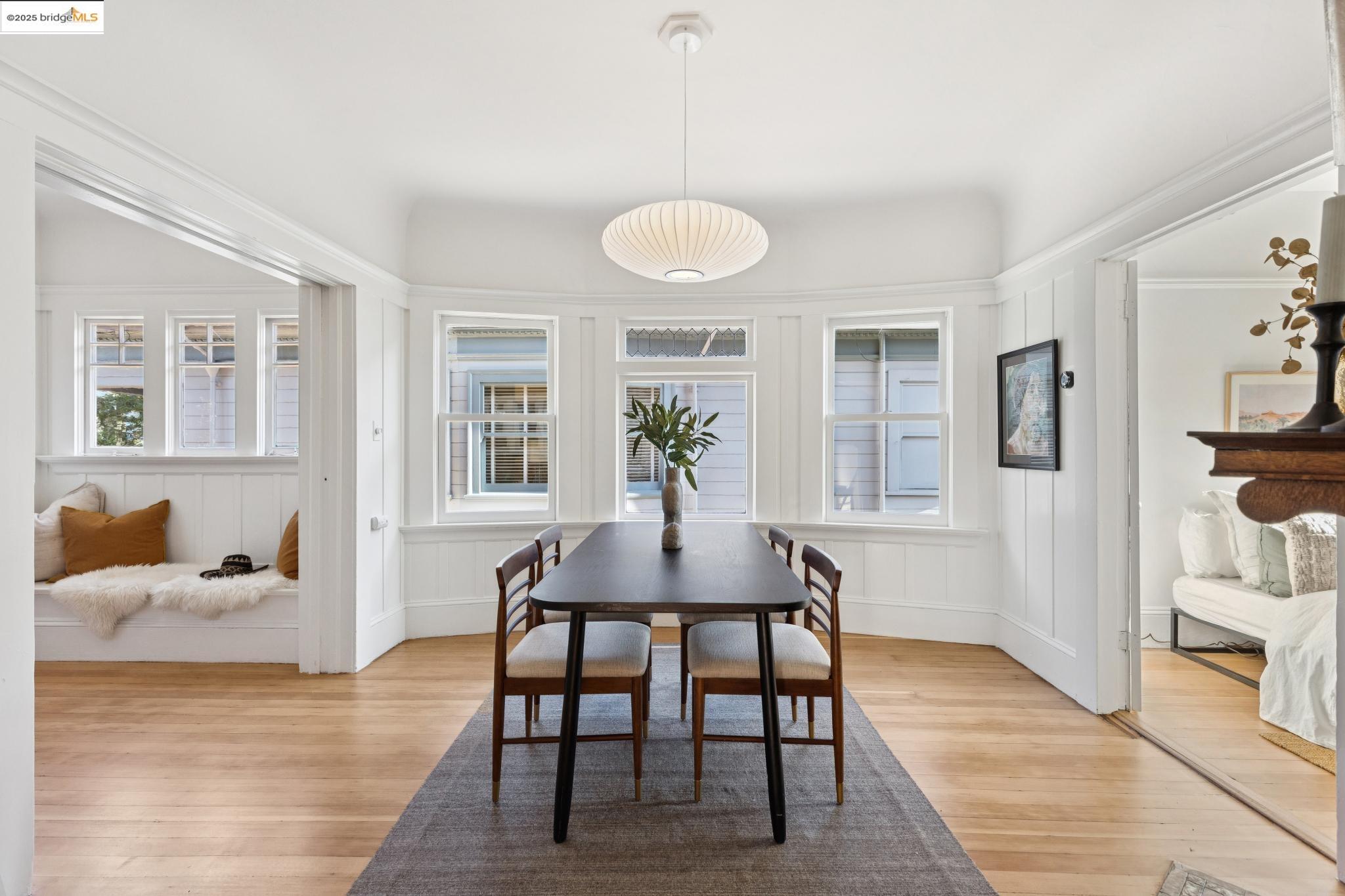 Detail Gallery Image 10 of 60 For 1532 Walnut St, Berkeley,  CA 94709 - 4 Beds | 3 Baths