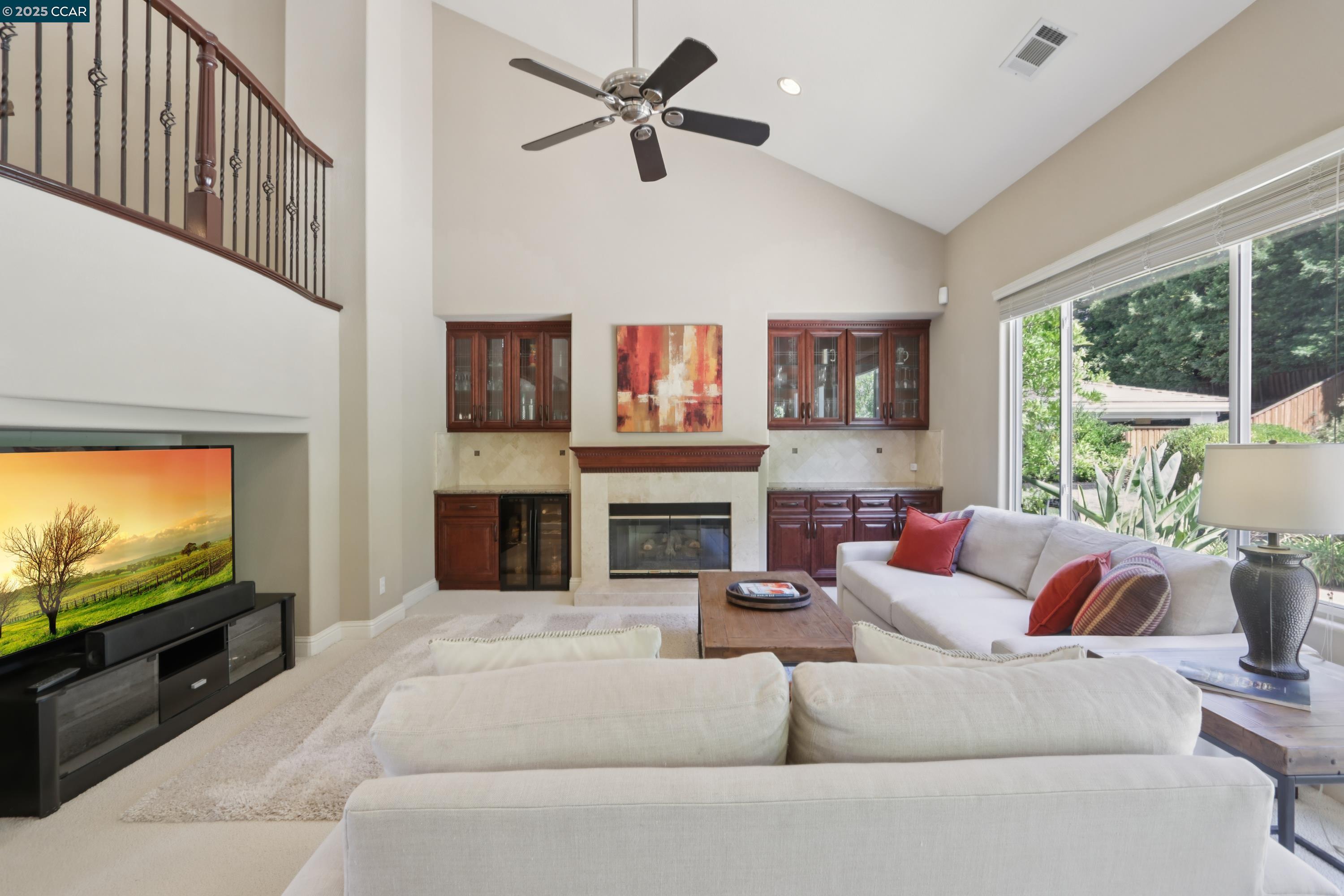 Detail Gallery Image 15 of 55 For 132 Victoria Pl, Danville,  CA 94506 - 5 Beds | 4 Baths