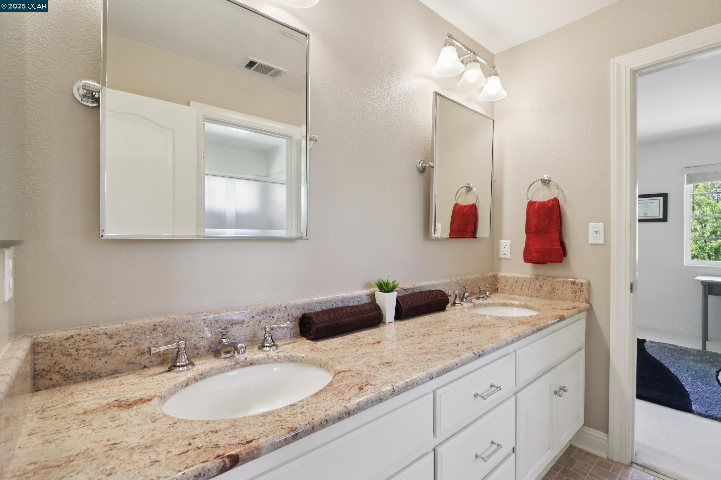 Detail Gallery Image 33 of 55 For 132 Victoria Pl, Danville,  CA 94506 - 5 Beds | 4 Baths