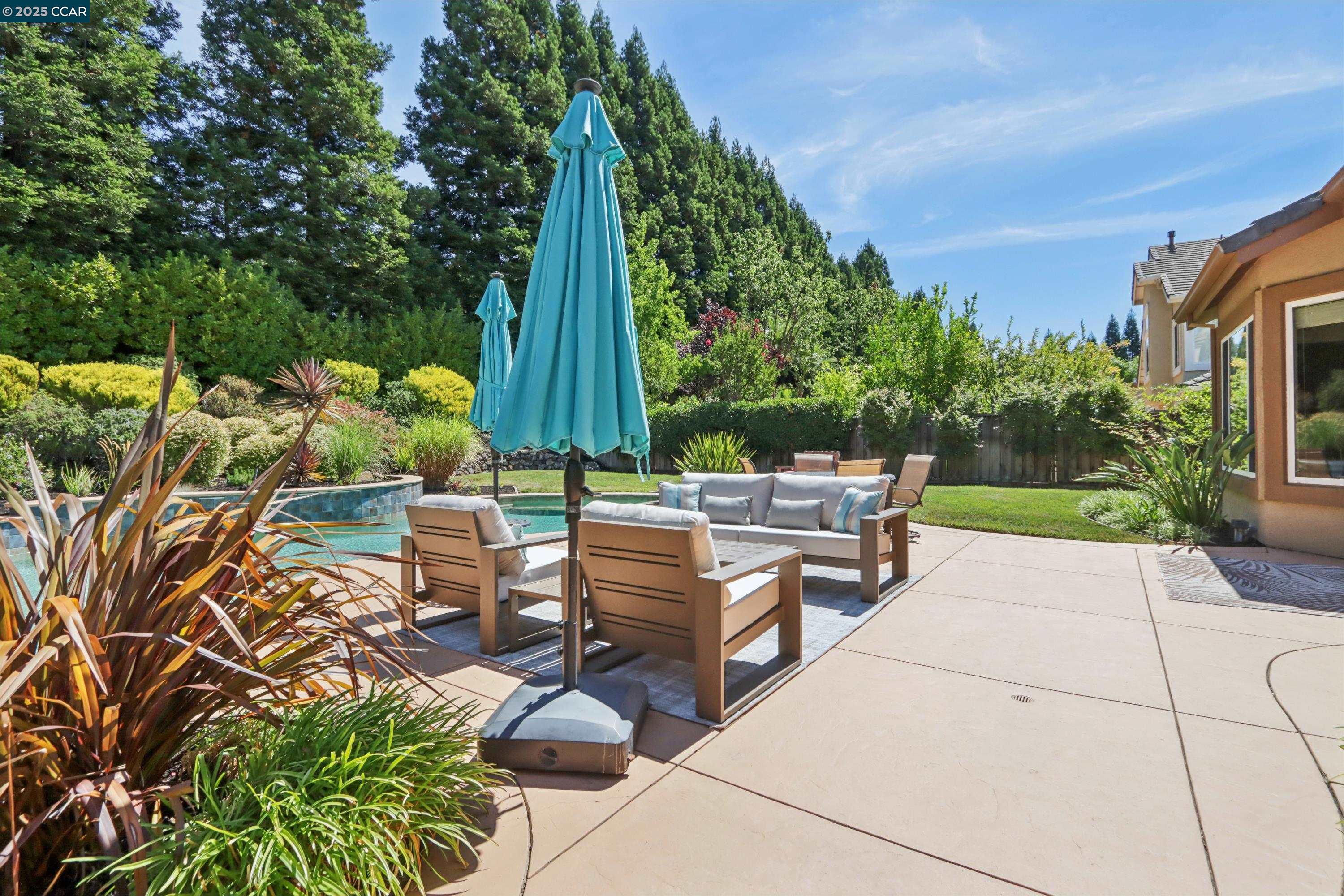 Detail Gallery Image 38 of 55 For 132 Victoria Pl, Danville,  CA 94506 - 5 Beds | 4 Baths