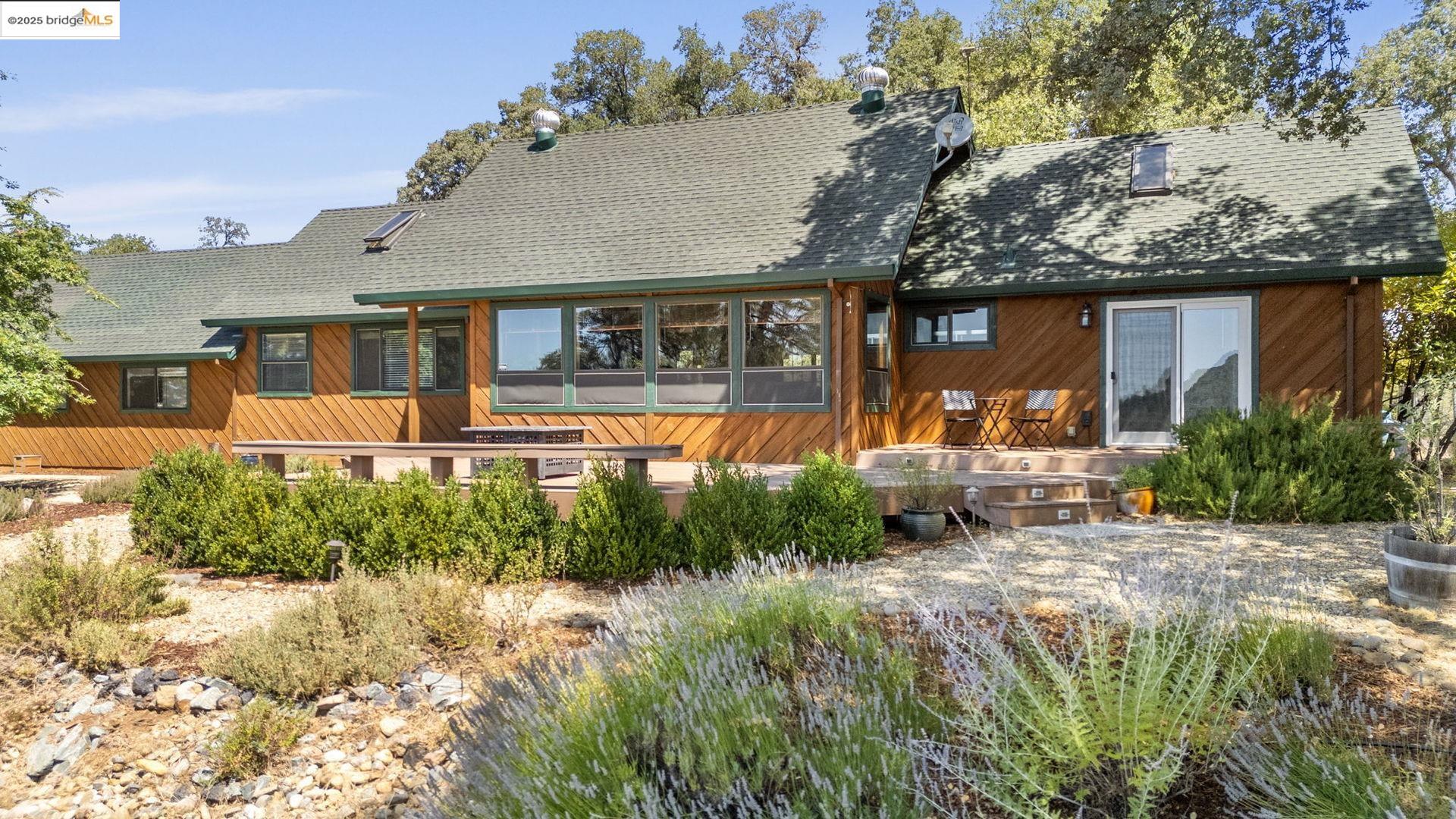 Detail Gallery Image 1 of 52 For 19881 Duchi Ct, Sonora,  CA 95370 - – Beds | – Baths