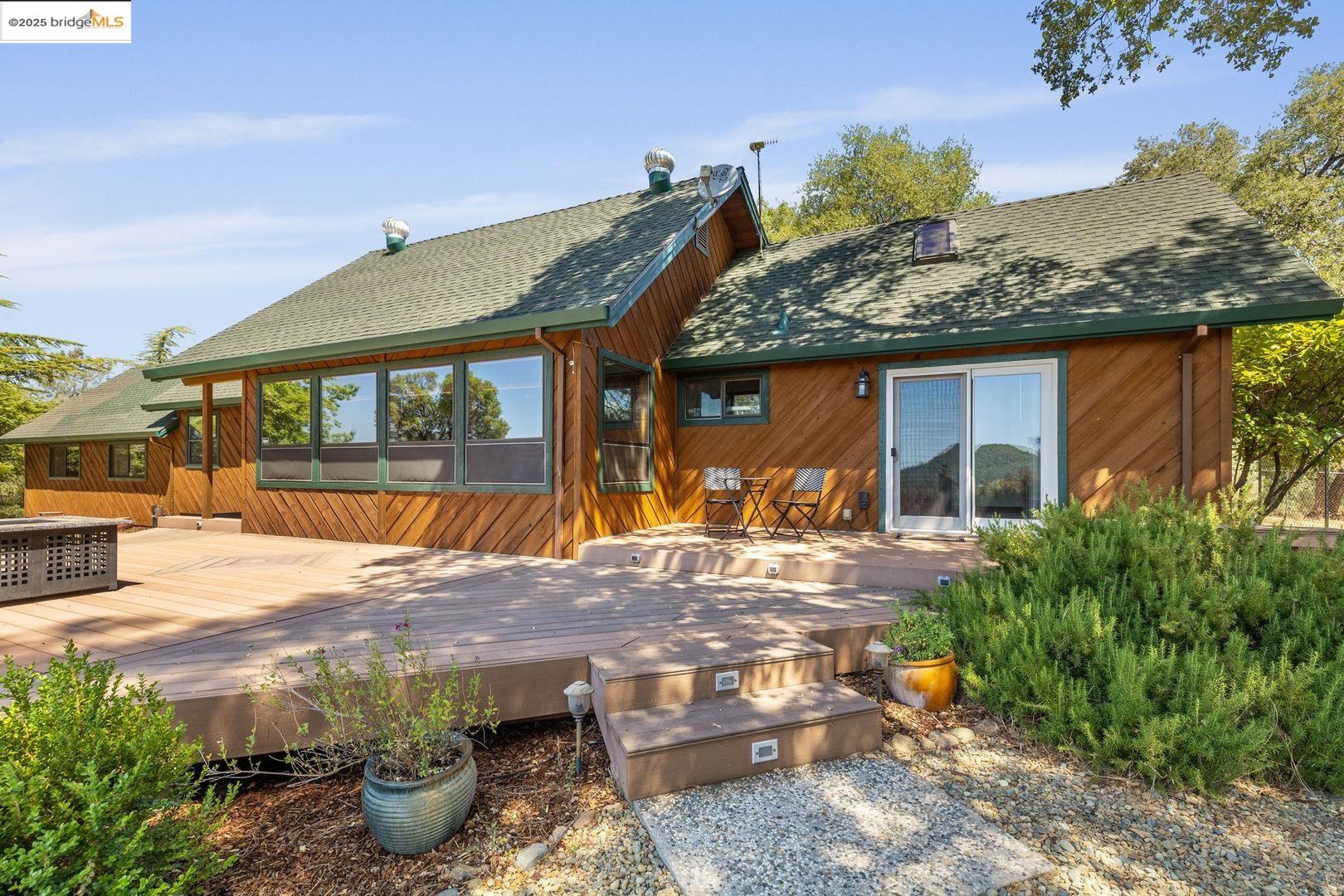 Detail Gallery Image 5 of 52 For 19881 Duchi Ct, Sonora,  CA 95370 - – Beds | – Baths