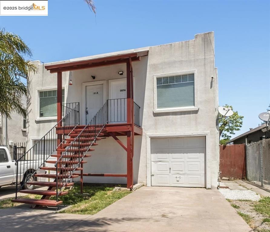 Detail Gallery Image 1 of 8 For 305 Ripley, Richmond,  CA 94801 - – Beds | – Baths
