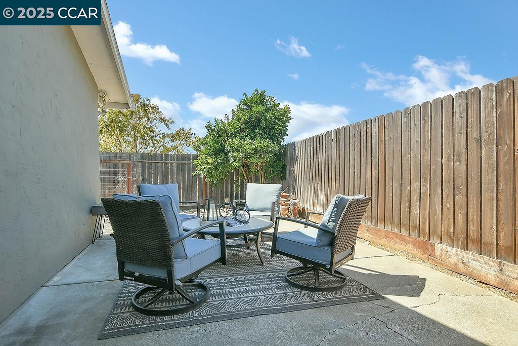 Detail Gallery Image 12 of 24 For 130 Butte Ct, Bay Point,  CA 94565 - 3 Beds | 2 Baths