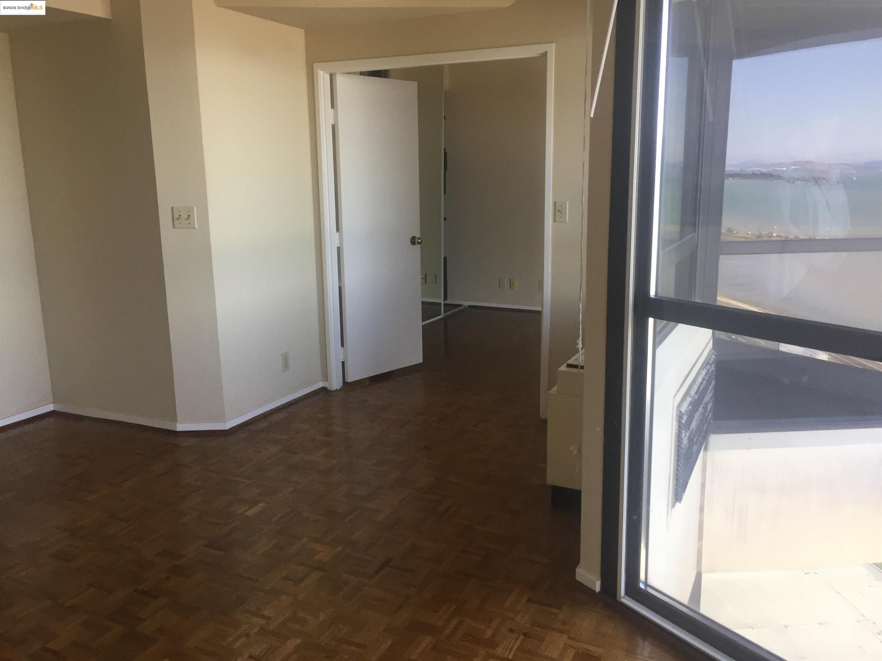 Photo #5: 41110956 Listing 