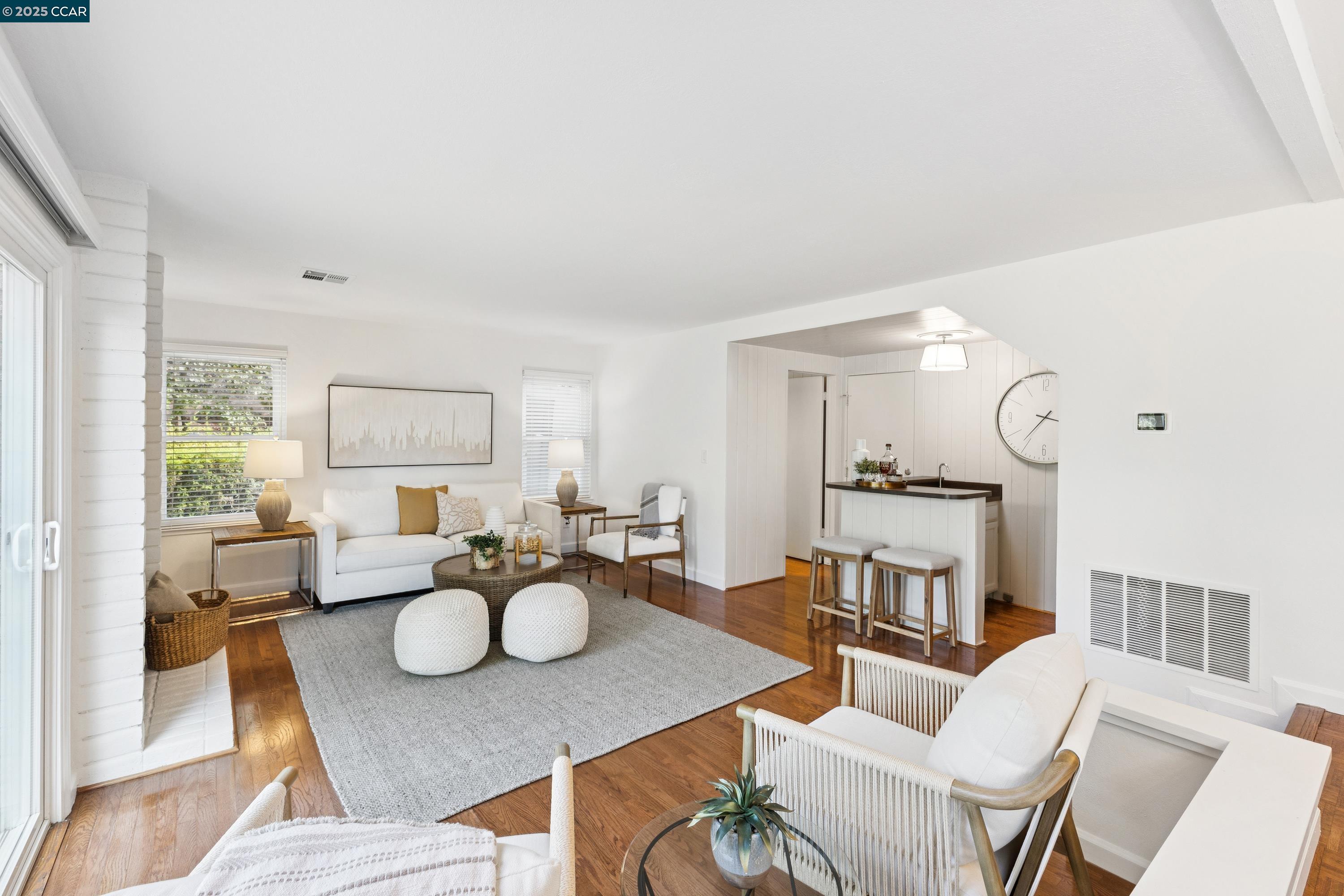 Detail Gallery Image 18 of 54 For 382 Bolero Drive, Danville,  CA 94526 - 4 Beds | 2/1 Baths