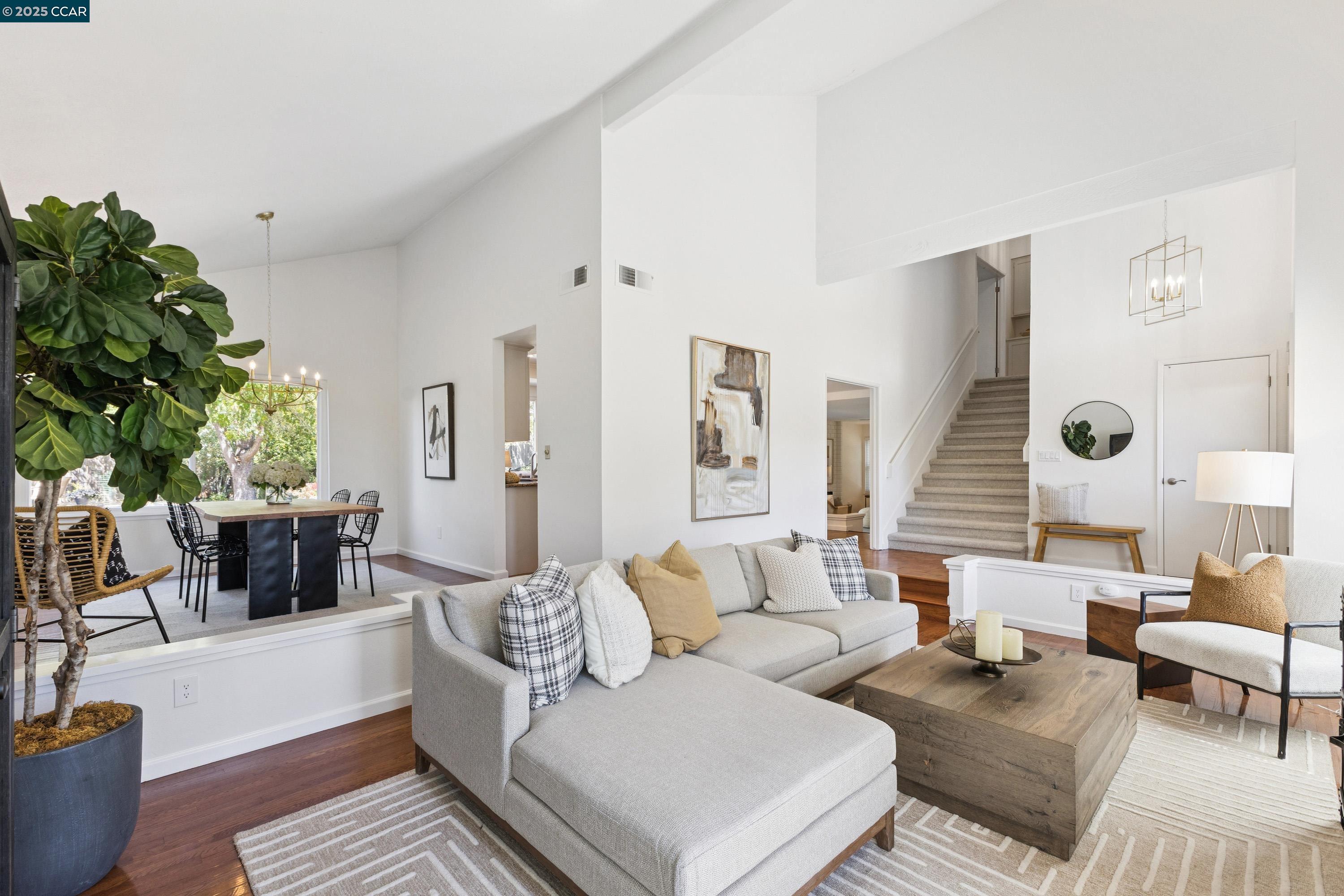 Detail Gallery Image 9 of 54 For 382 Bolero Drive, Danville,  CA 94526 - 4 Beds | 2/1 Baths