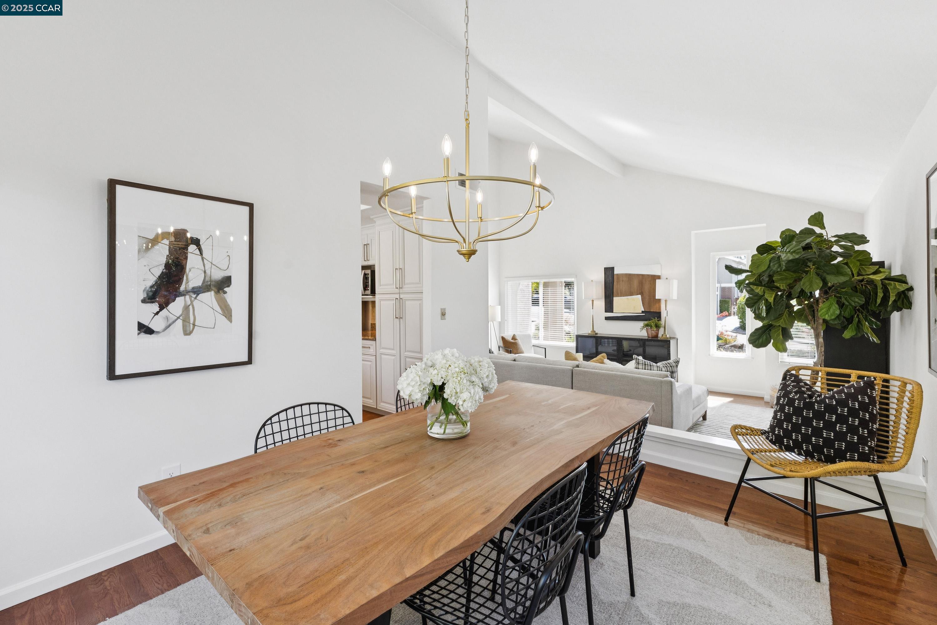 Detail Gallery Image 10 of 54 For 382 Bolero Drive, Danville,  CA 94526 - 4 Beds | 2/1 Baths